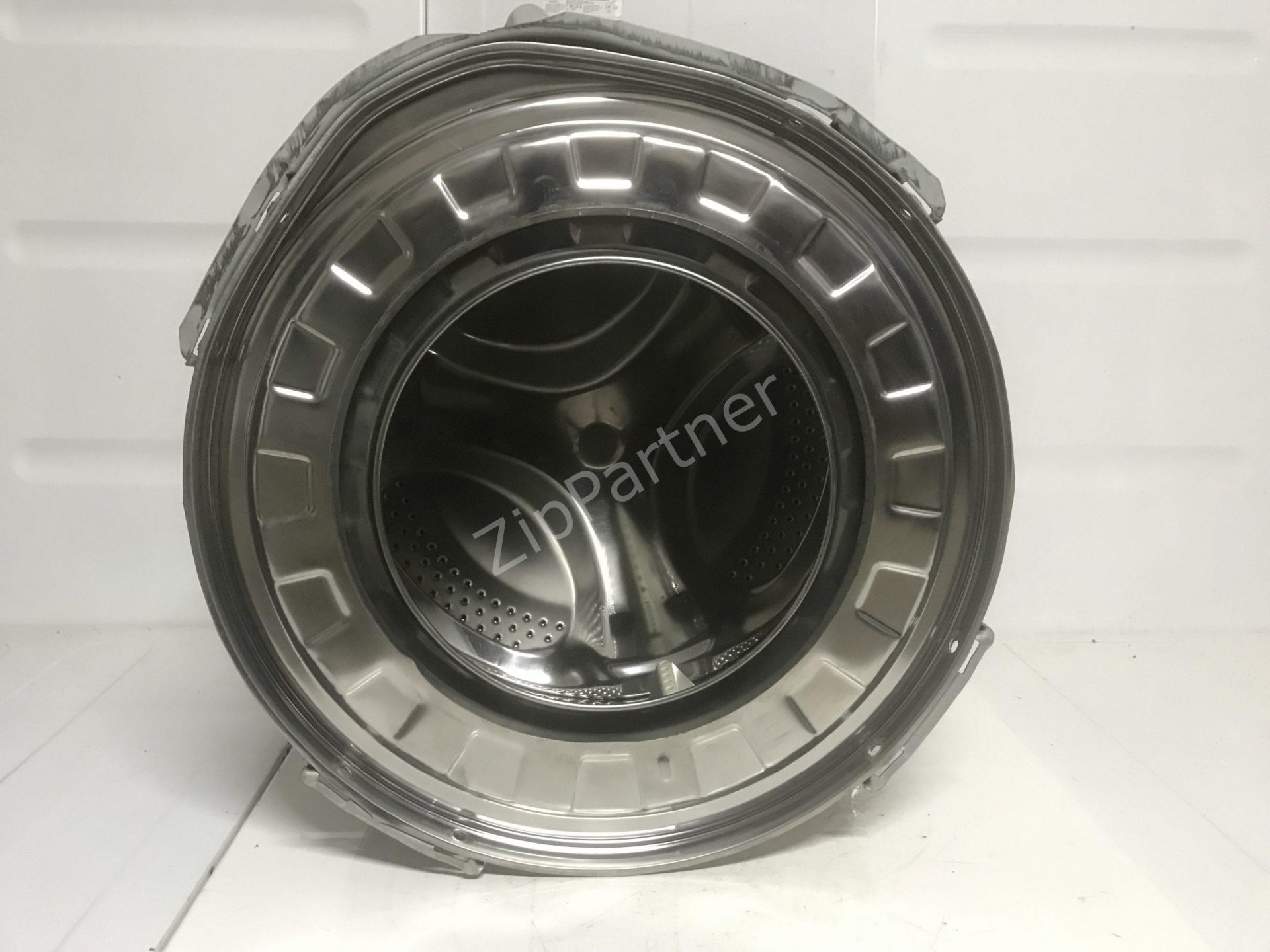 Бак Ariston, Indesit C00065844 (Новые подшипники, б/у)