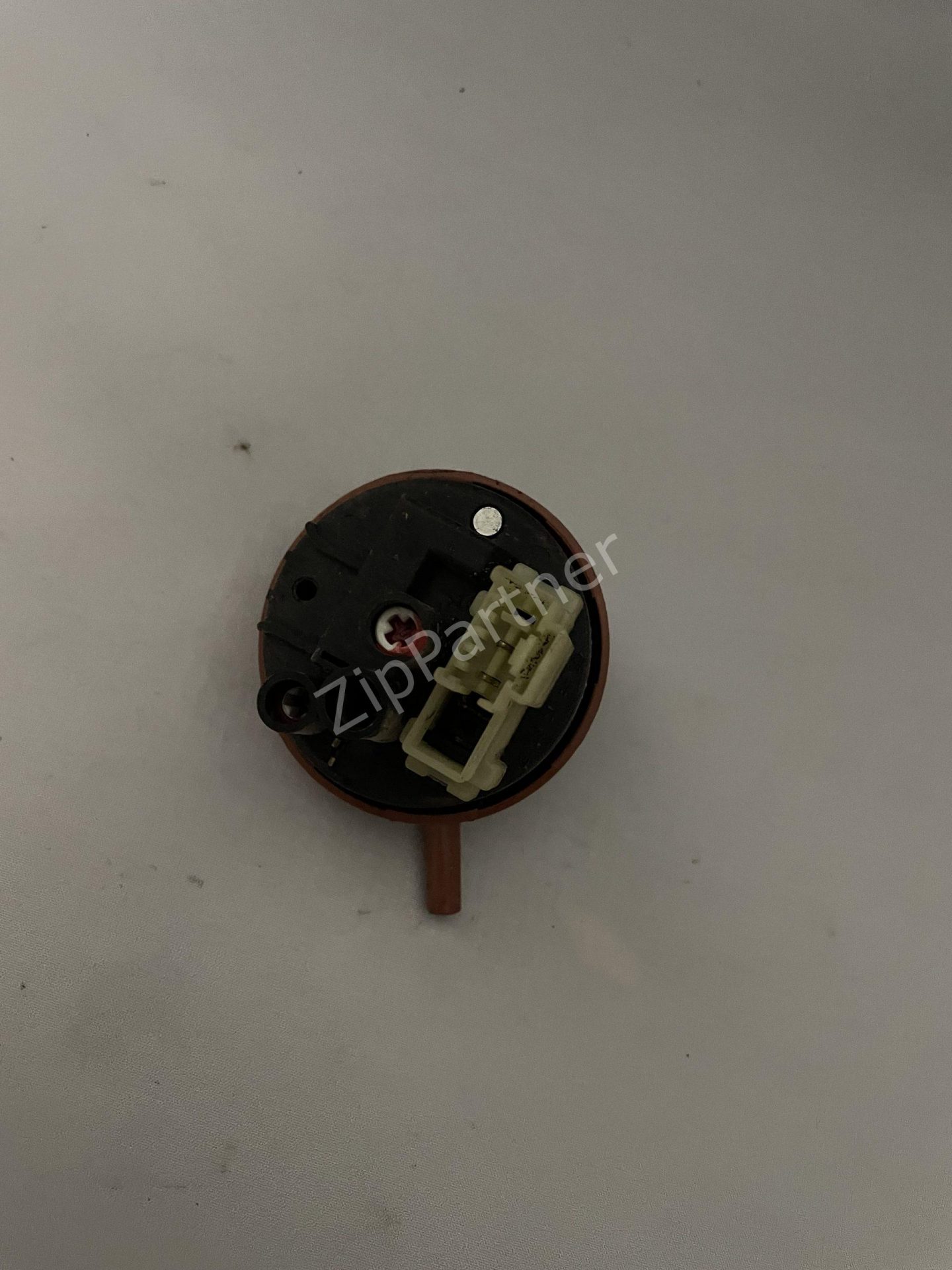 Прессостат Ariston, Indesit, Whirlpool 85-65, 505MA101 (б/у)