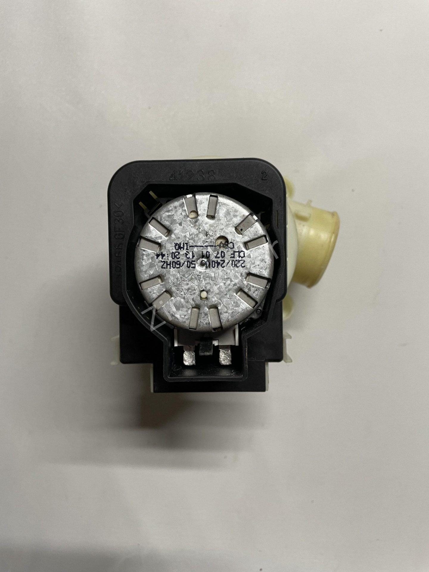 Актуатор потоков Ariston, Indesit C00256972 (б/у) — изображение 3