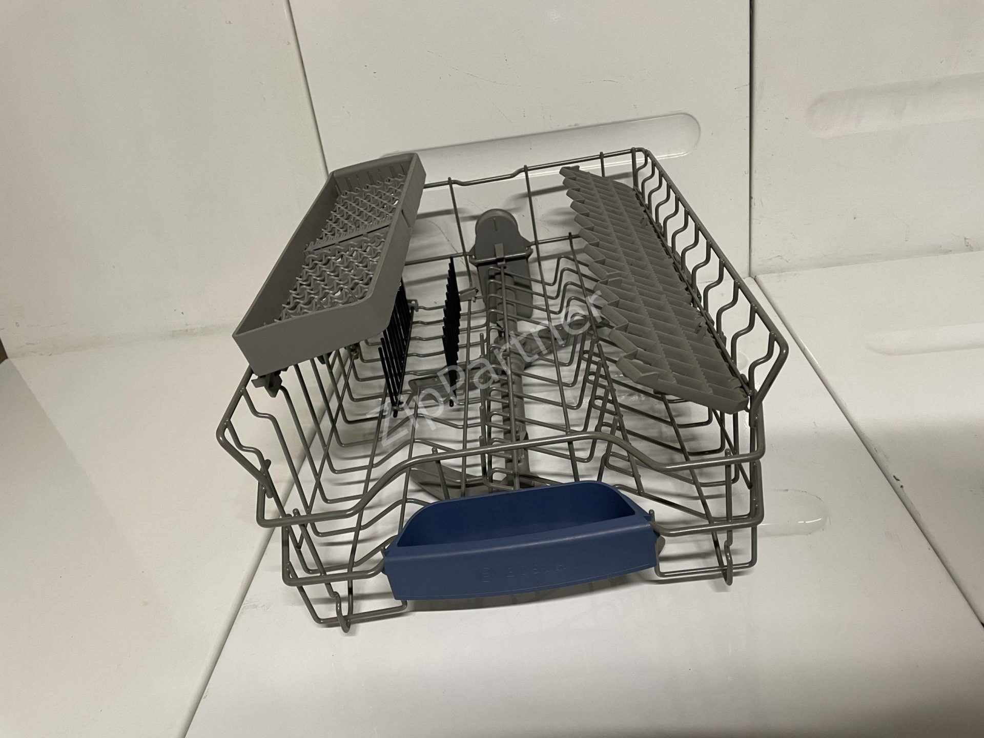 Верхняя корзина Bosch, Siemens 687116 (б/у) — изображение 2
