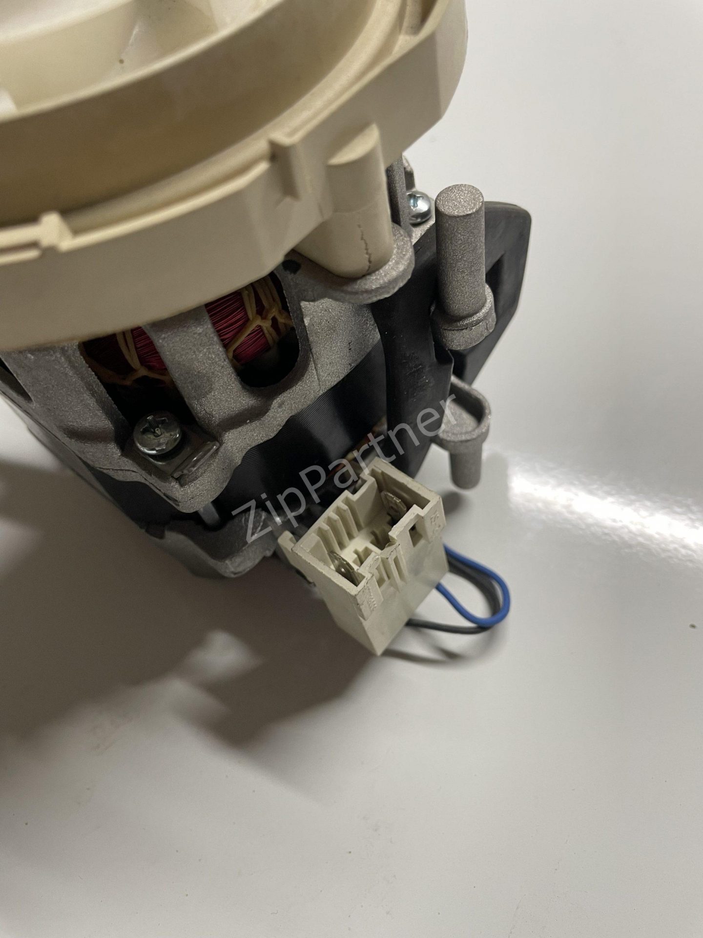 Циркуляционный насос AEG, Electrolux, Zanussi YXW30-2A(L), 4055341517 (б/у) — изображение 4