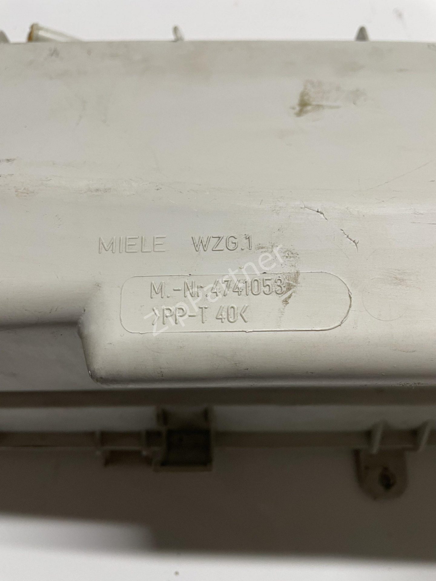Бункер Miele 4741053 (б/у) — изображение 9