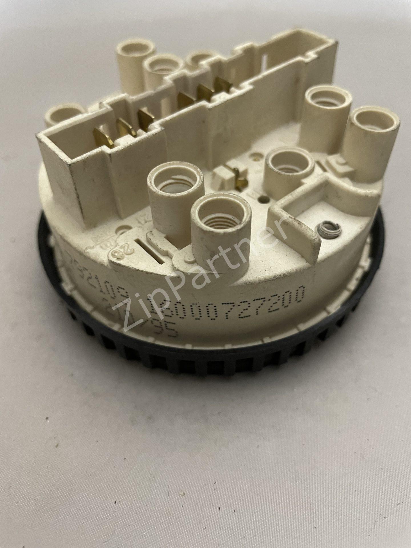 Прессостат Ariston, Indesit 155/125, 210/95, 792109 (б/у) — изображение 3