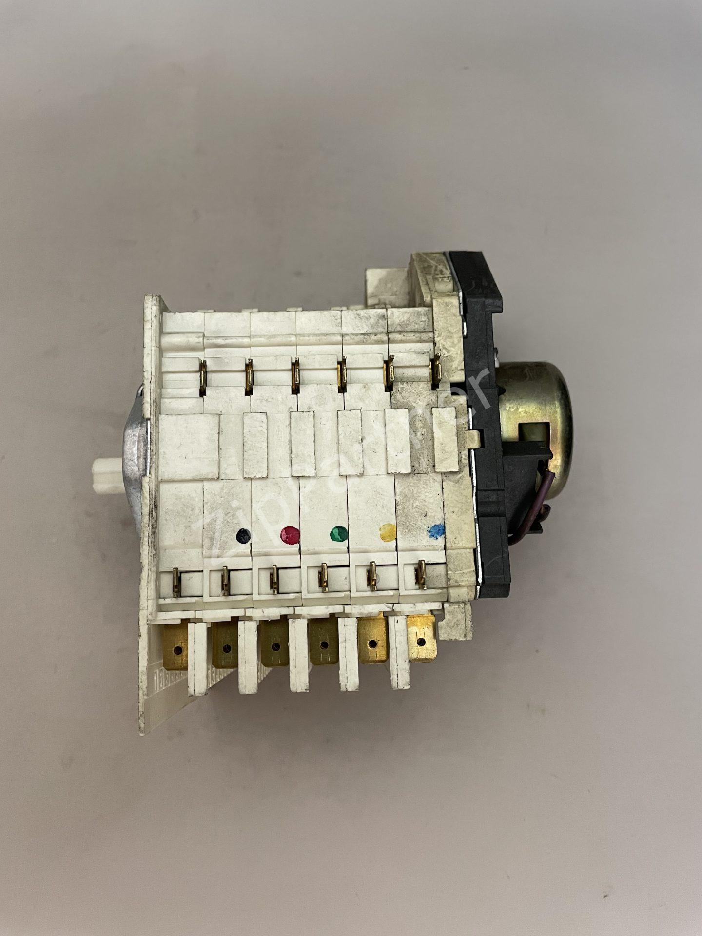 Программатор Ariston, Indesit EC4254.02C04 C00033059 (б/у) — изображение 4