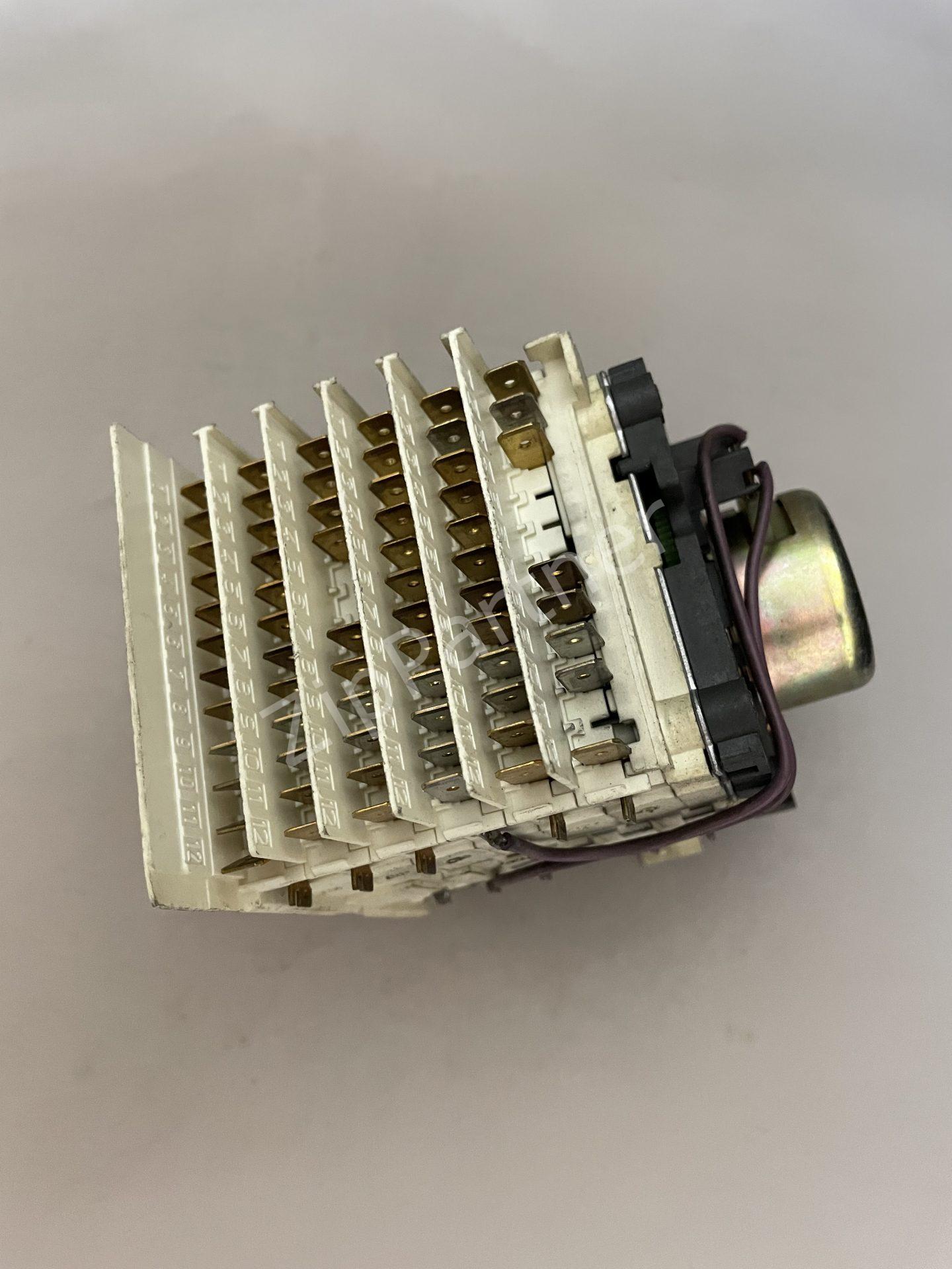 Программатор Ariston, Indesit EC4254.02C04 C00033059 (б/у) — изображение 5