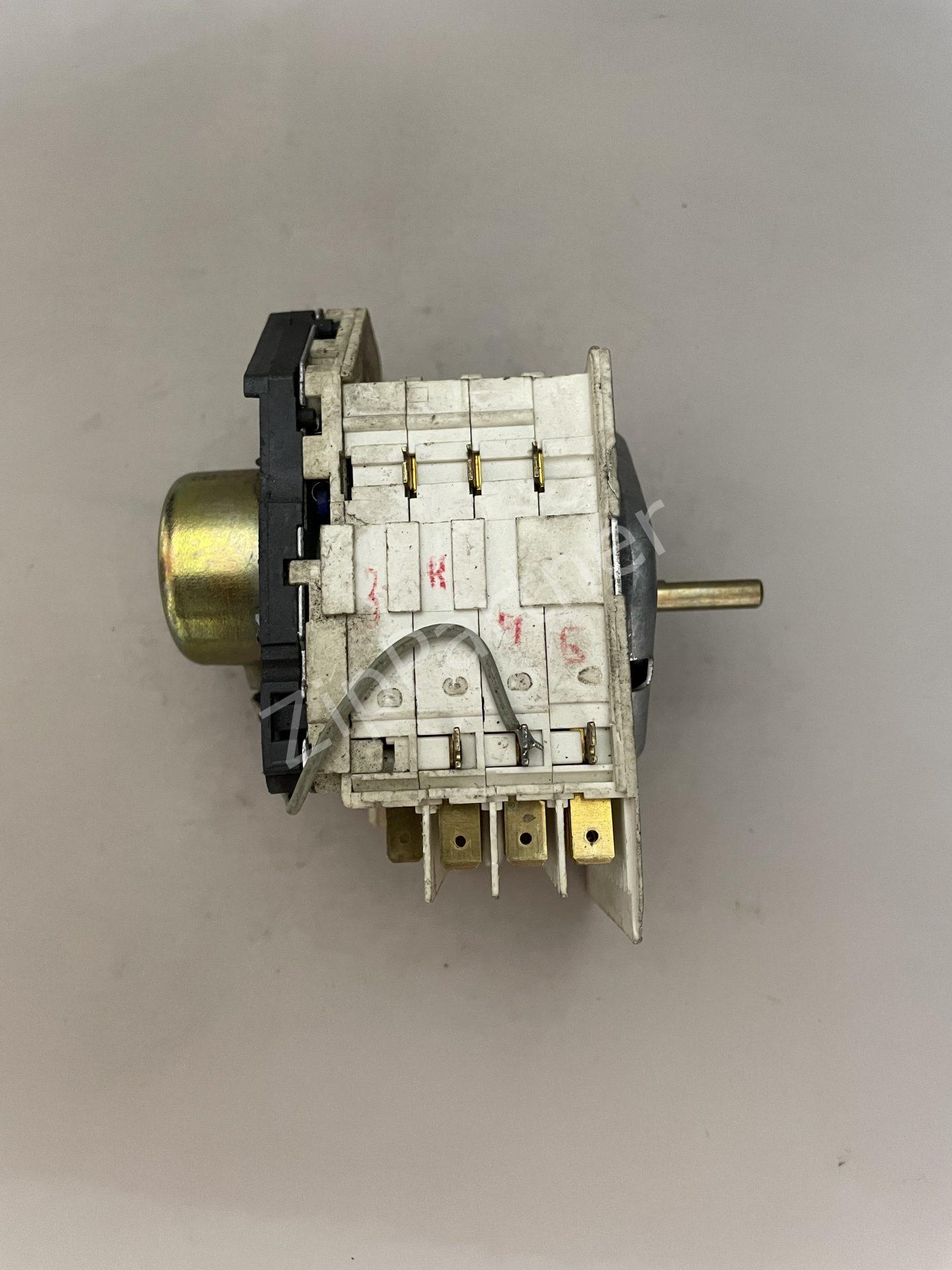 Программатор Ariston, Indesit EC4324.01D04 (б/у) — изображение 2