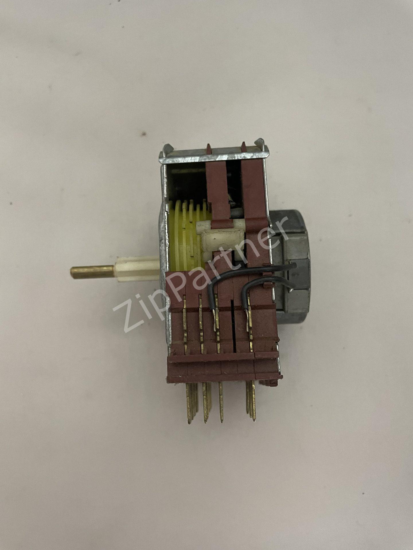 Программатор Bosch, Siemens 03610240 00163255 (б/у) — изображение 4