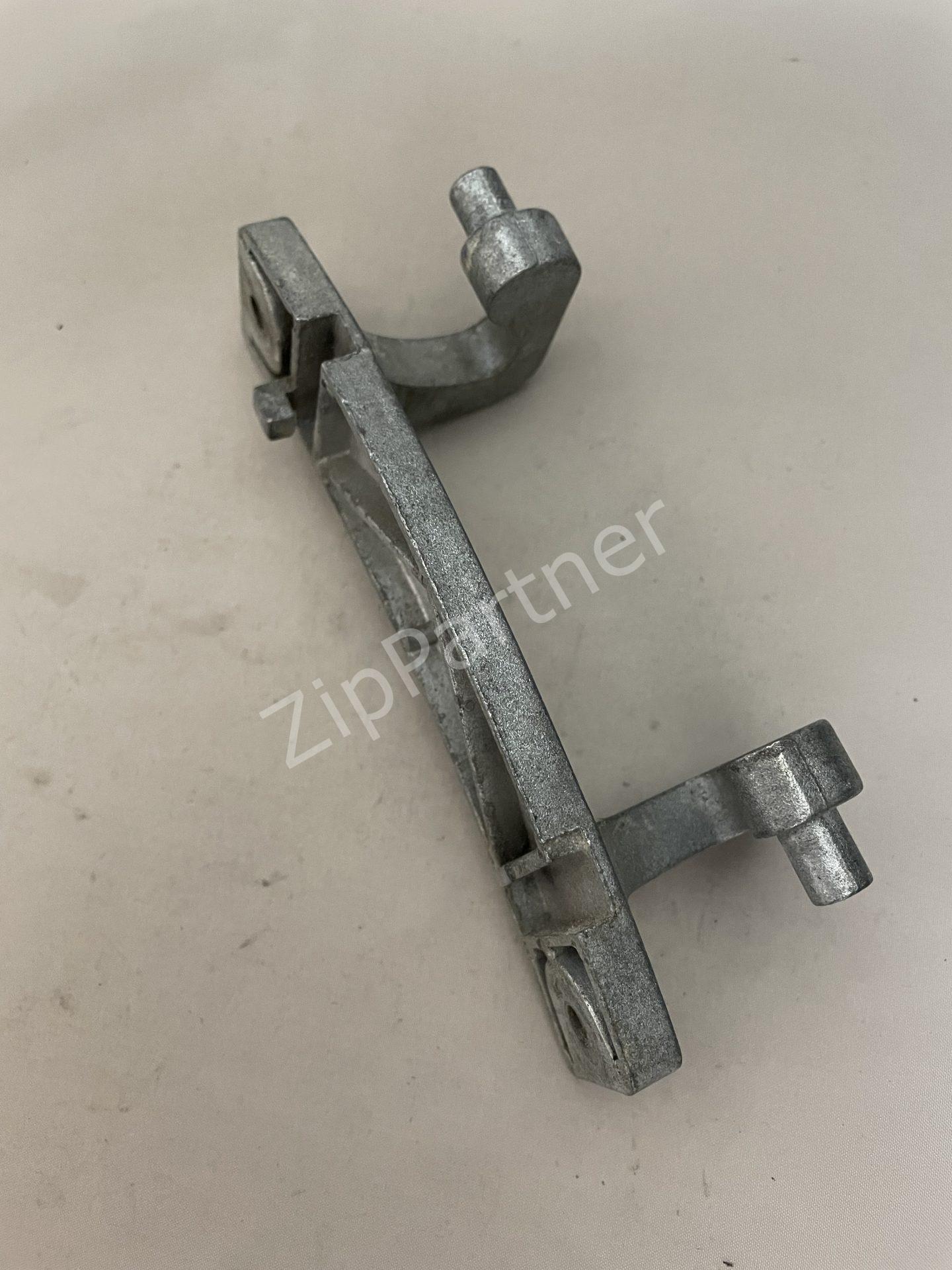 Петля люка Samsung DC61-00932A (б/у) — изображение 3