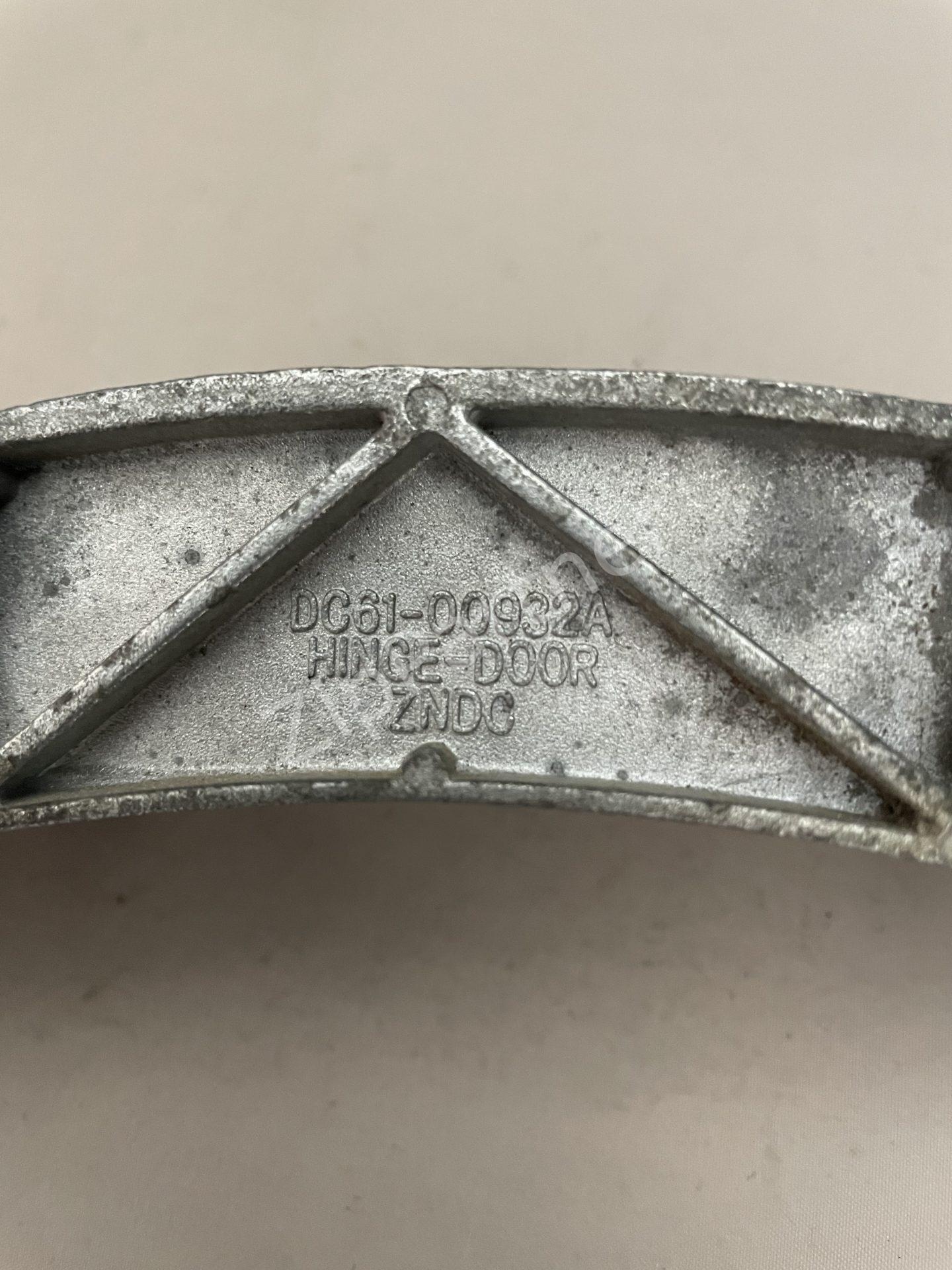 Петля люка Samsung DC61-00932A (б/у) — изображение 4
