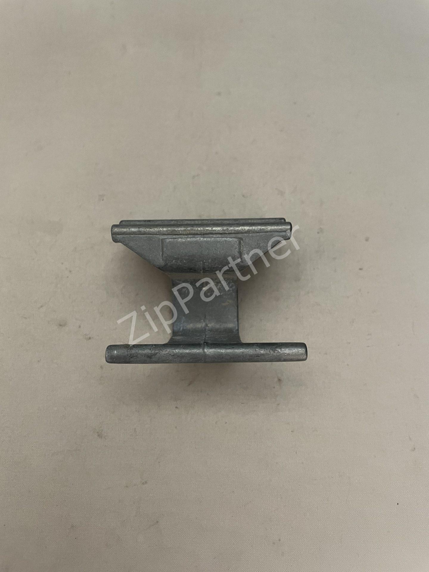 Петля люка Ariston, Indesit C00115666 (б/у) — изображение 2