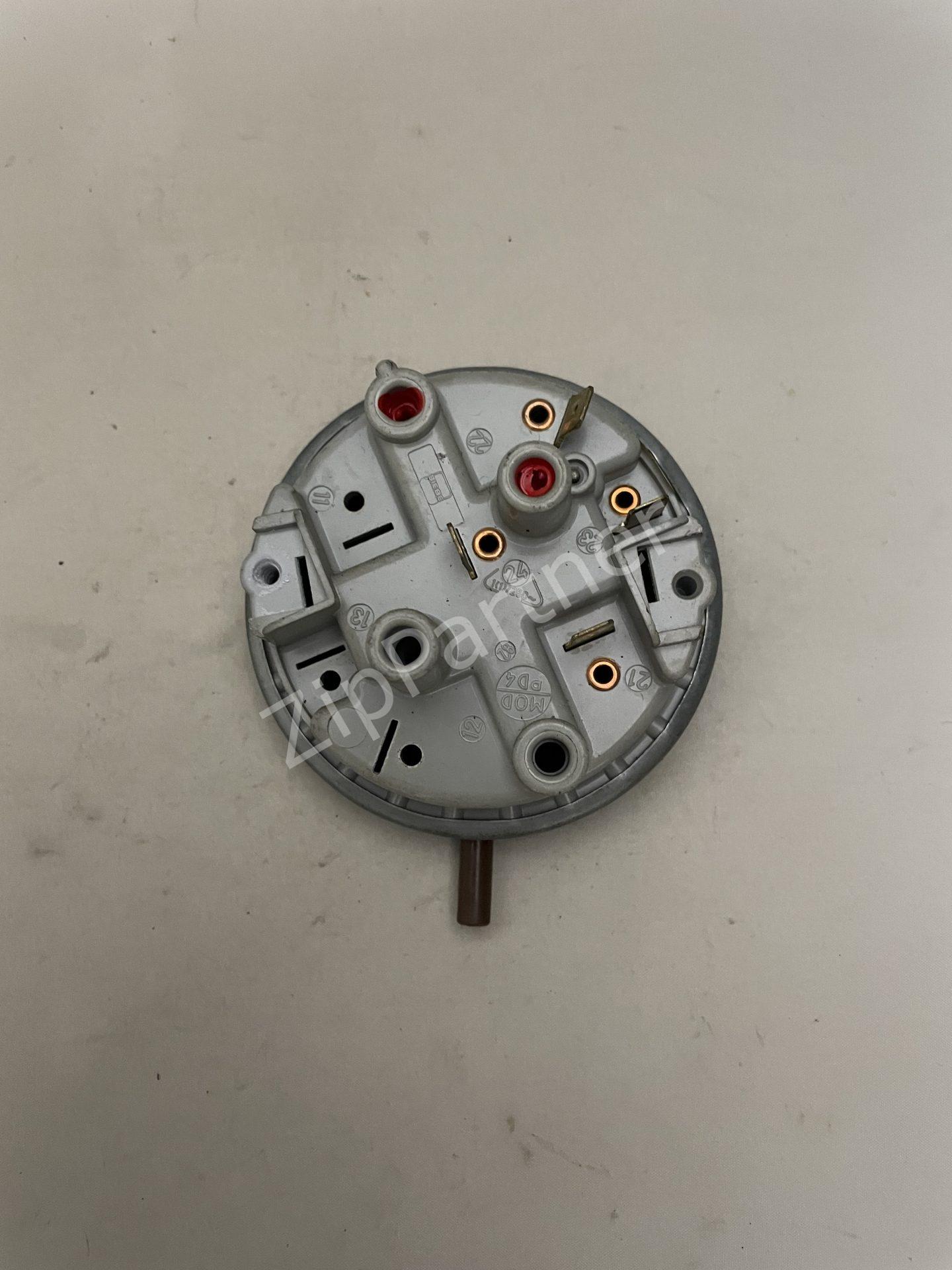 Прессостат Beko 1250/780 2940, 2801560100 (б/у)
