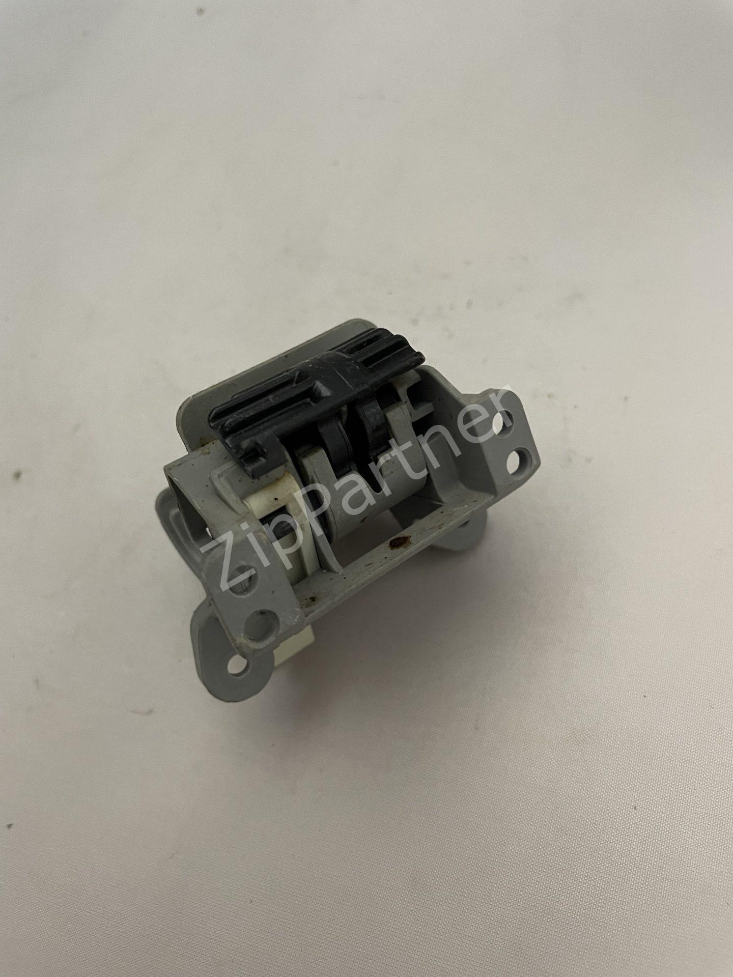 Замок Ariston, Indesit C00282805 (б/у) — изображение 3