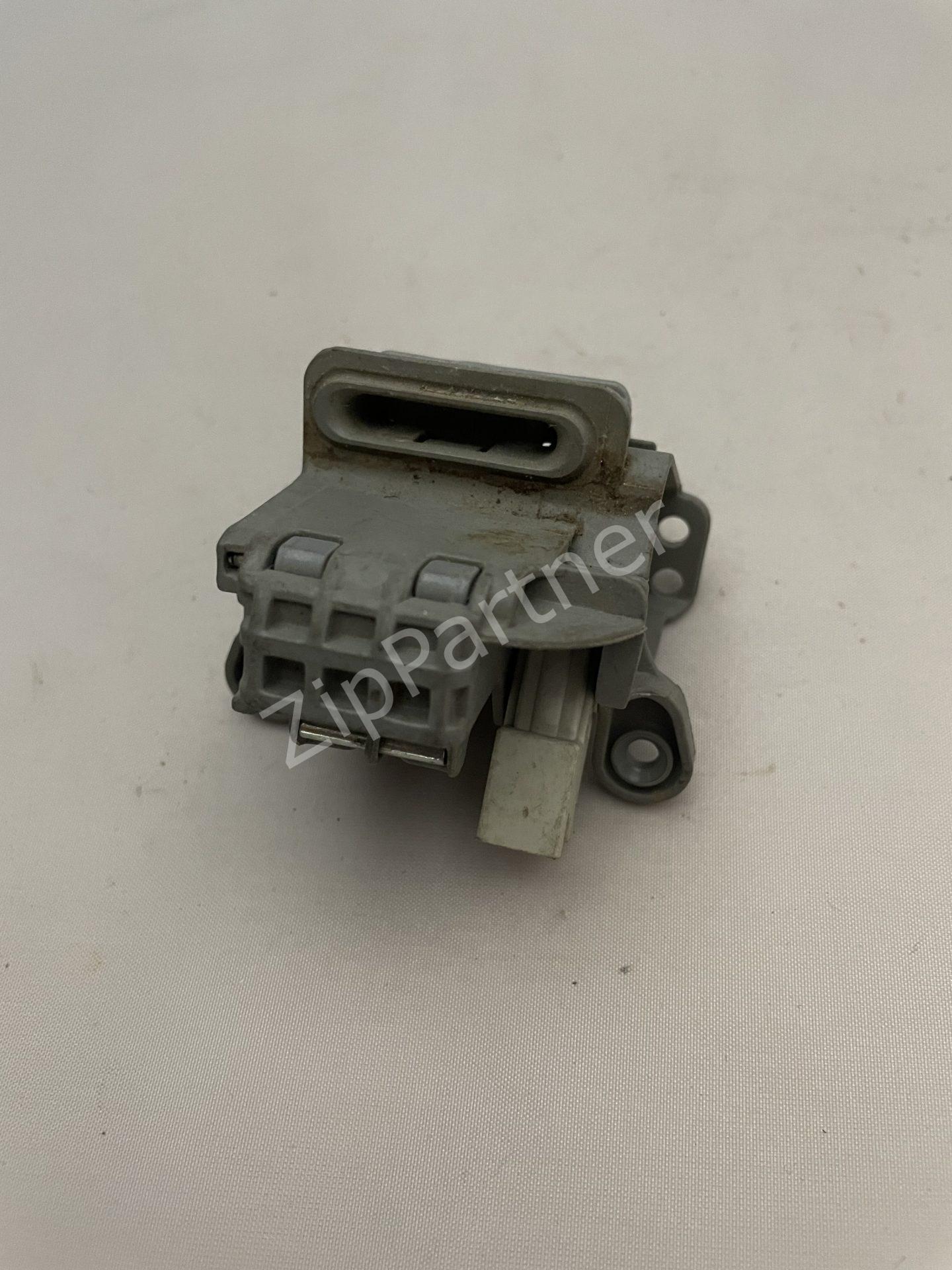 Замок Ariston, Indesit C00282805 (б/у) — изображение 4