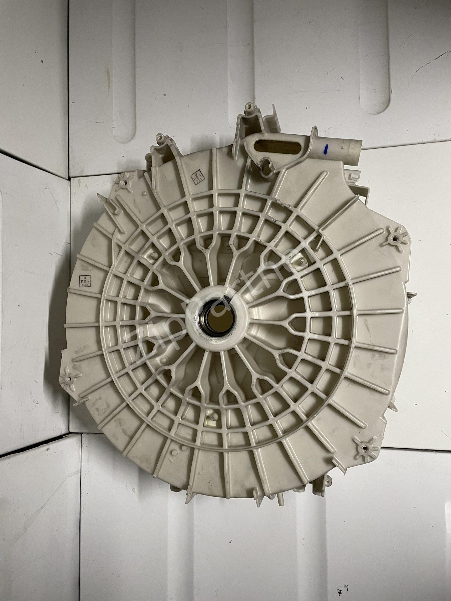 Задний полубак Bosch, Siemens 248365 (б/у)