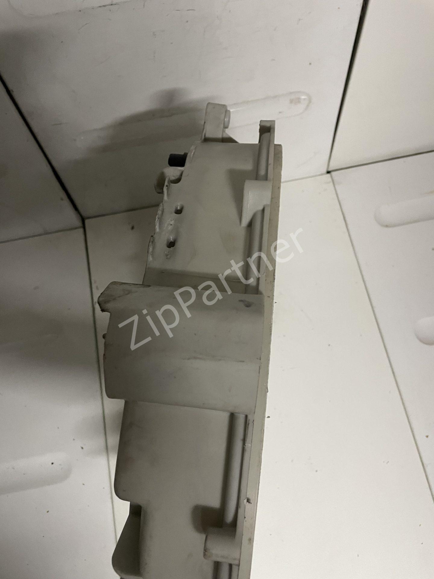 Задний полубак LG 3044EN0006 (б/у) — изображение 3