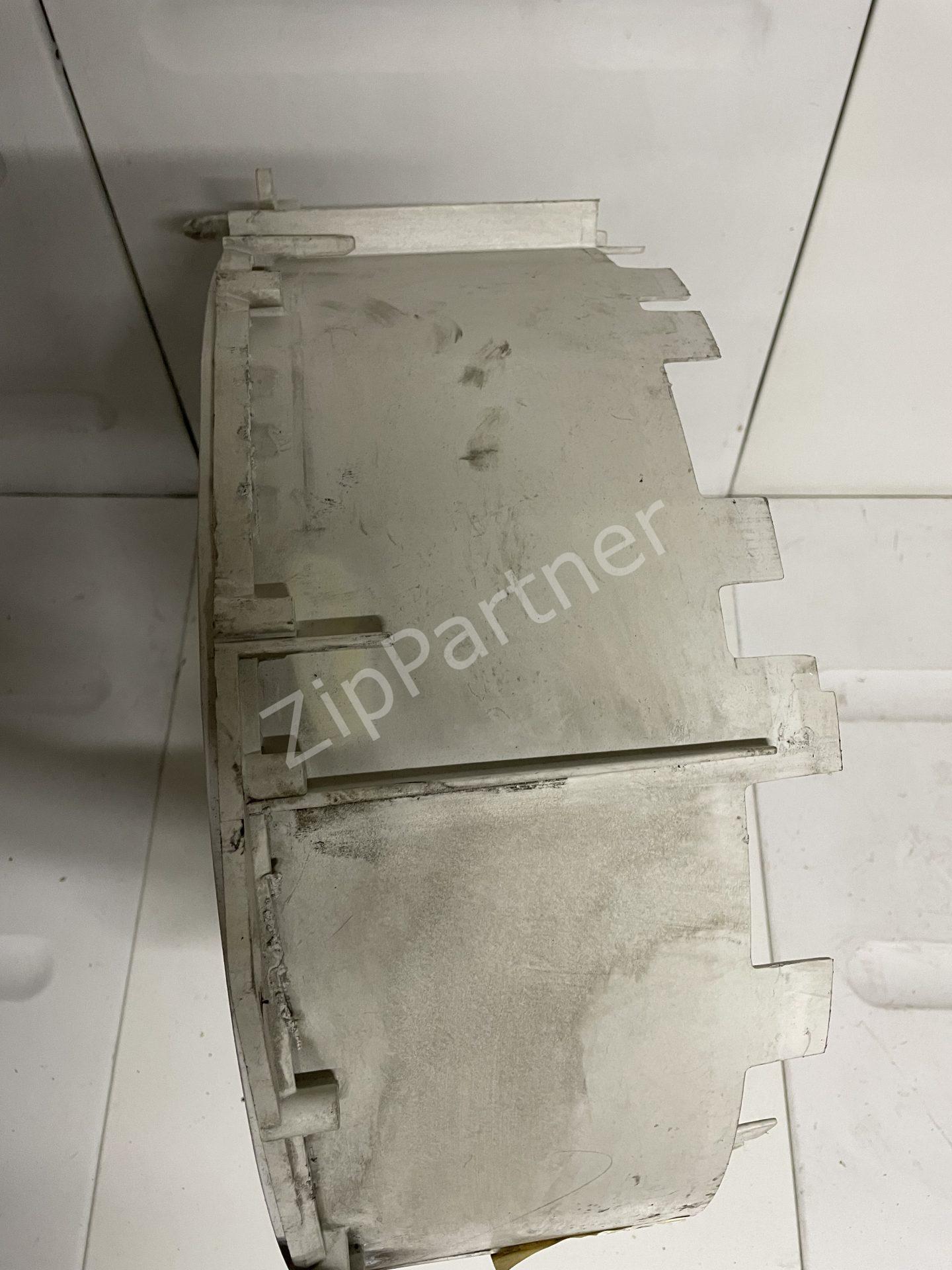 Передний полубак Bosch, Siemens 241627 (б/у) — изображение 5