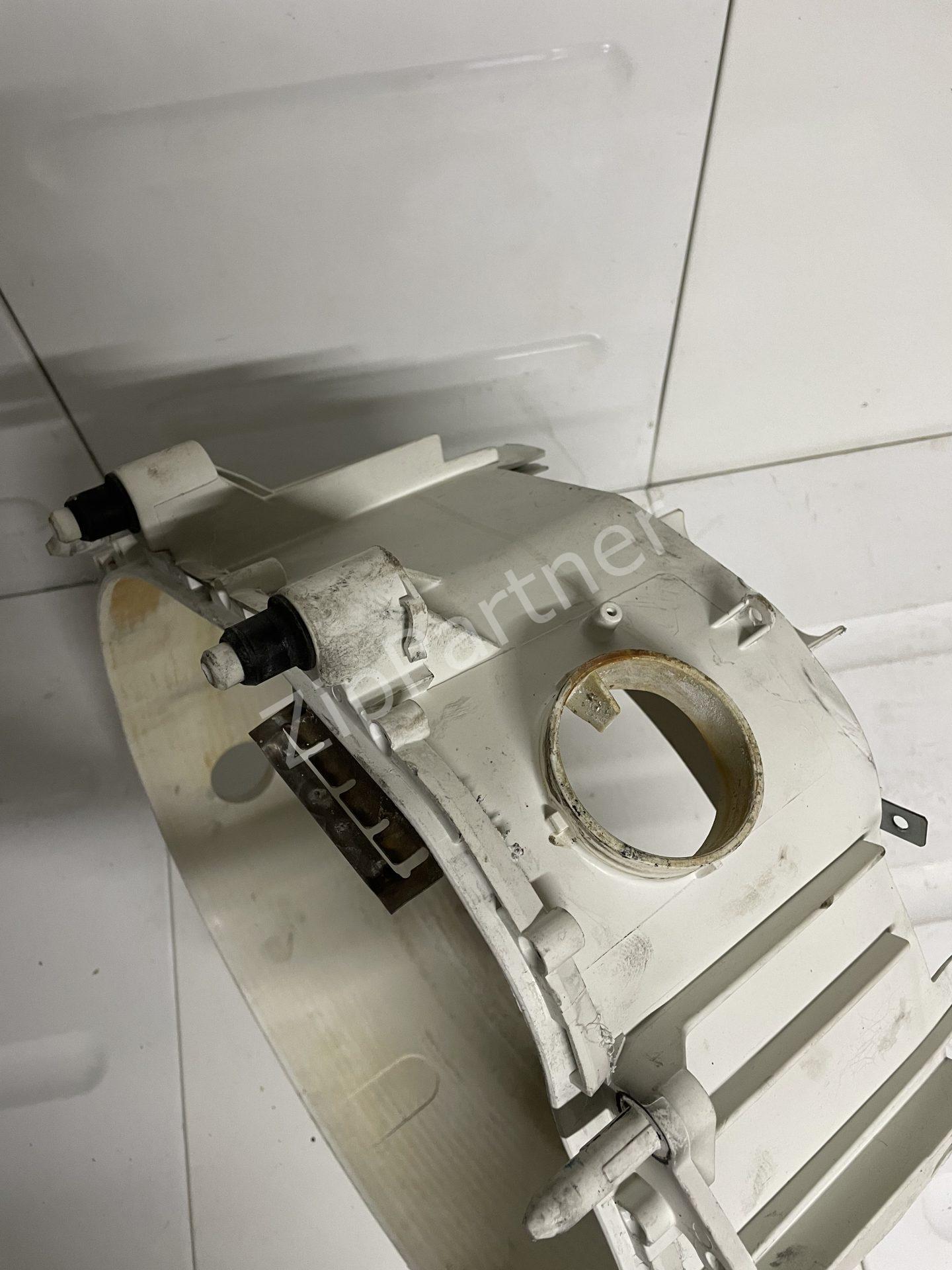Передний полубак Bosch, Siemens 241627 (б/у) — изображение 7
