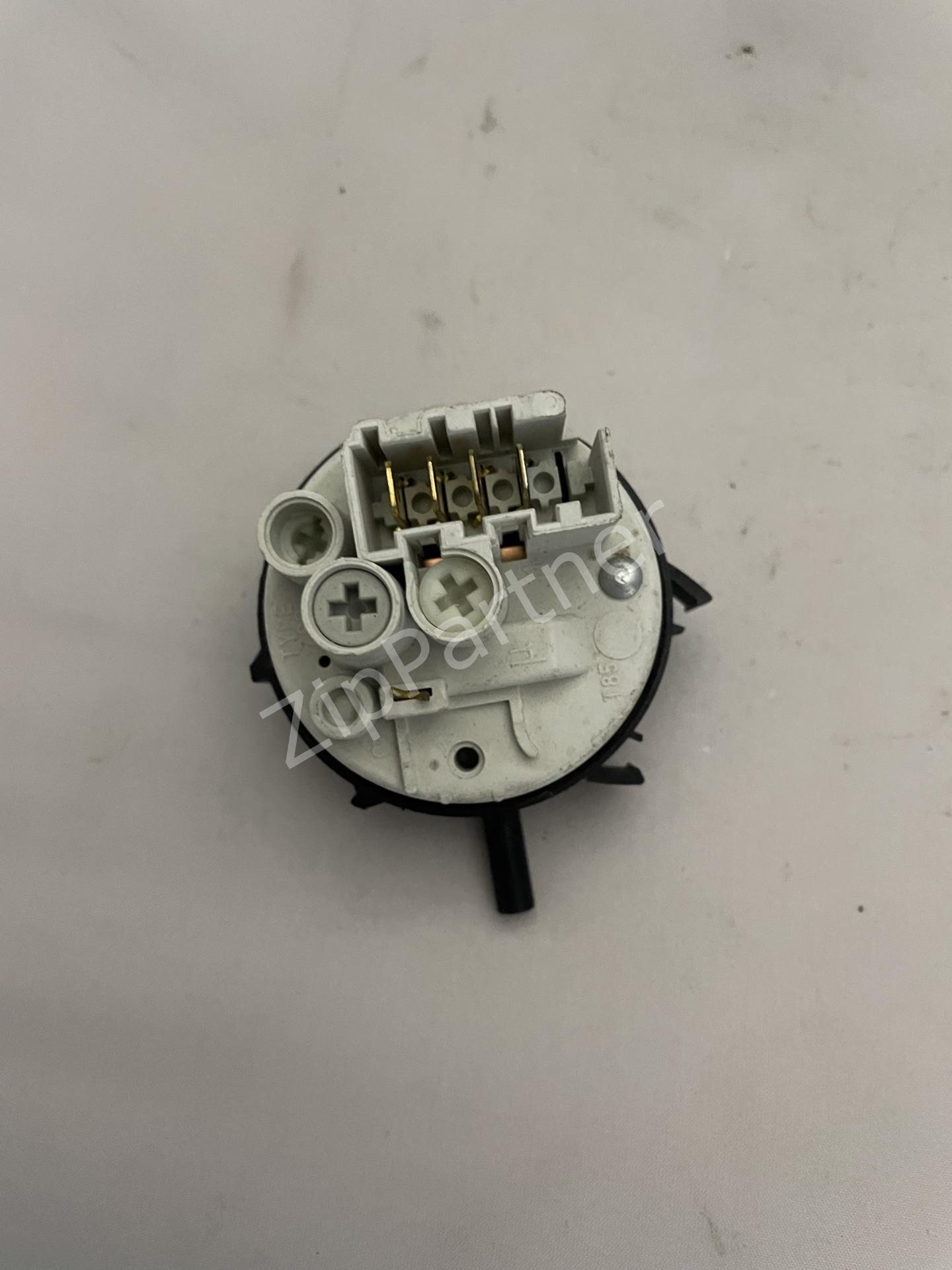 Прессостат Bosch, Mabe, Siemens 45/20-280, 495775 (б/у)