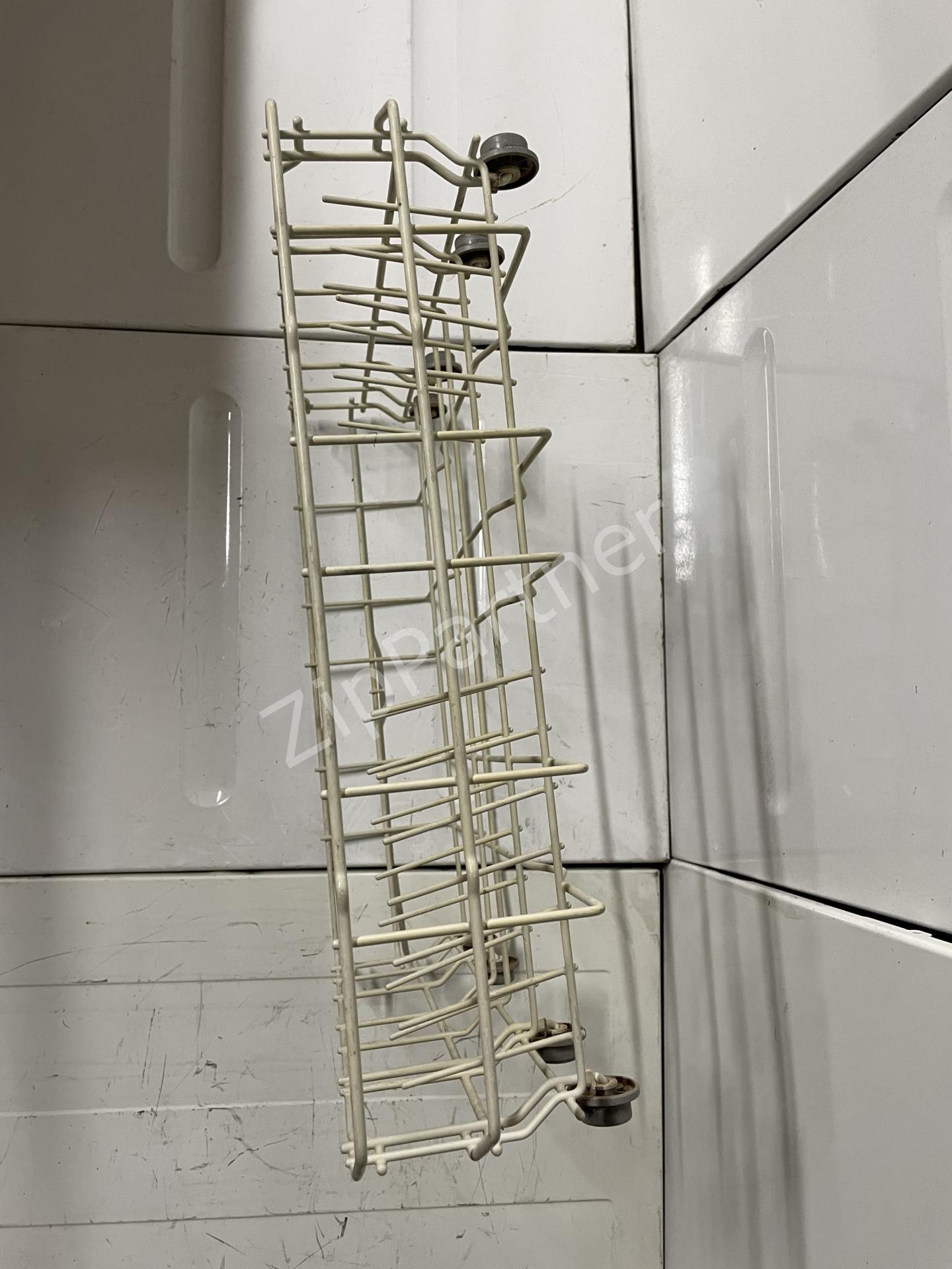 Нижняя корзина Bosch Siemens 20002904 фото #5