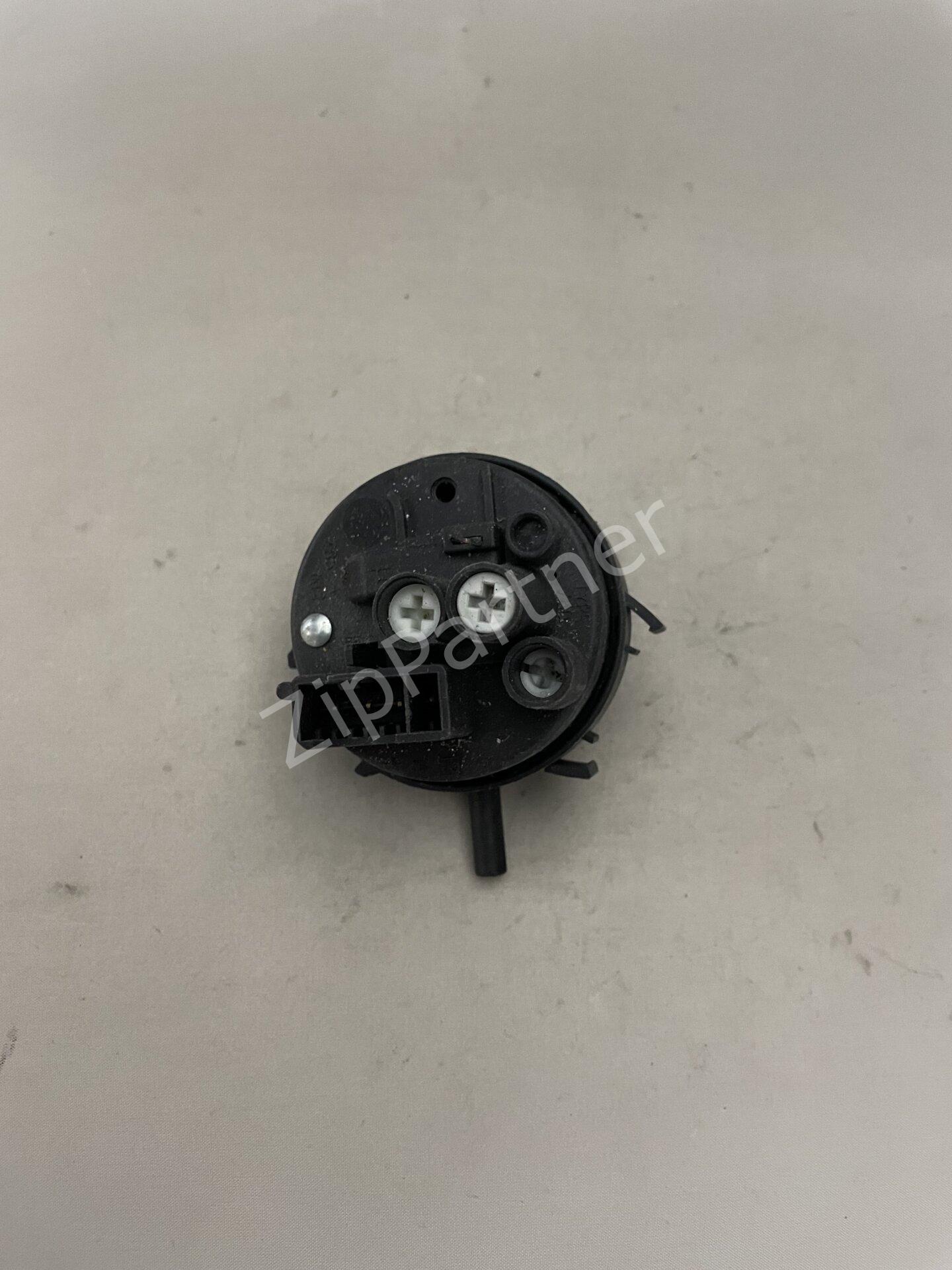 Прессостат Ariston, Indesit 80/55-380 7680004 (б/у)