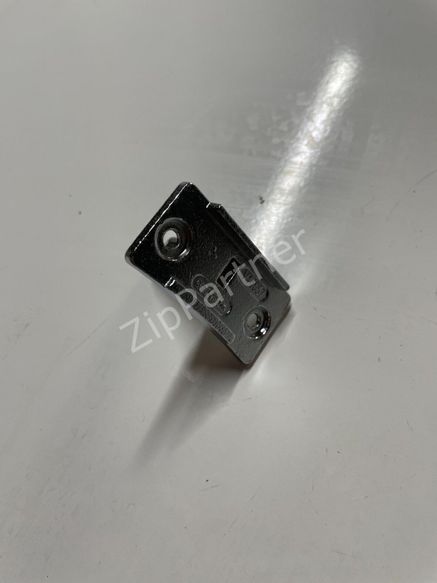 Крючок люка Haier 0020100284A (б/у) — изображение 3