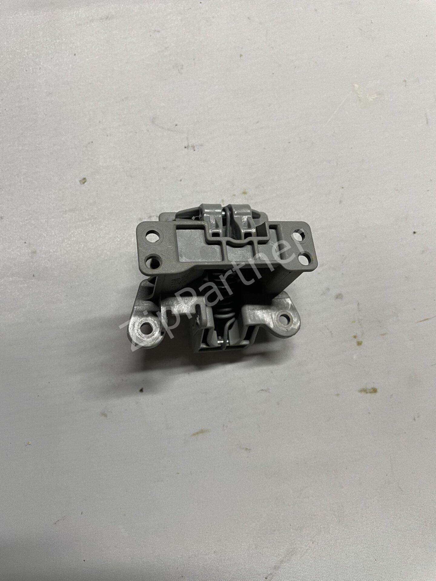 Замок Ariston, Indesit C00275699 (Без микропереключателя, б/у)