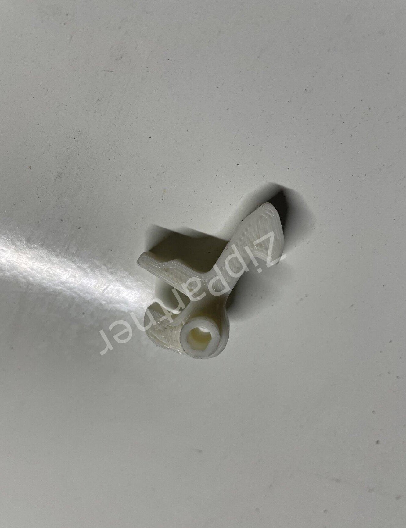 Крючок люка AEG, Electrolux, Zanussi, Whirlpool 481246268968 (Разных цветов, 3D-печать)