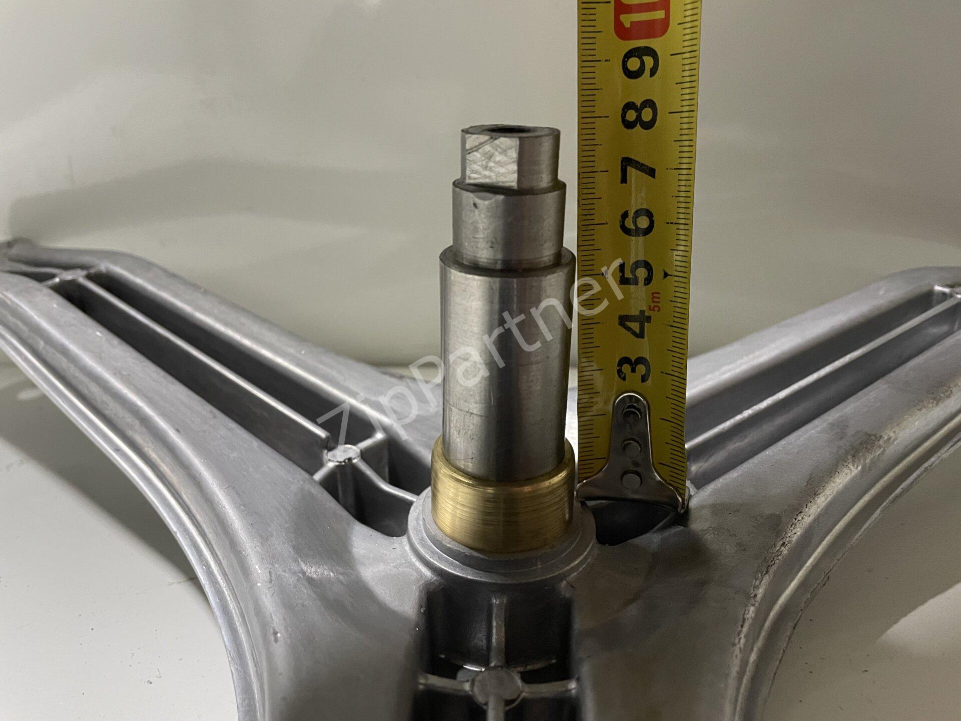 Крестовина Bosch Siemens 00479100 фото #2