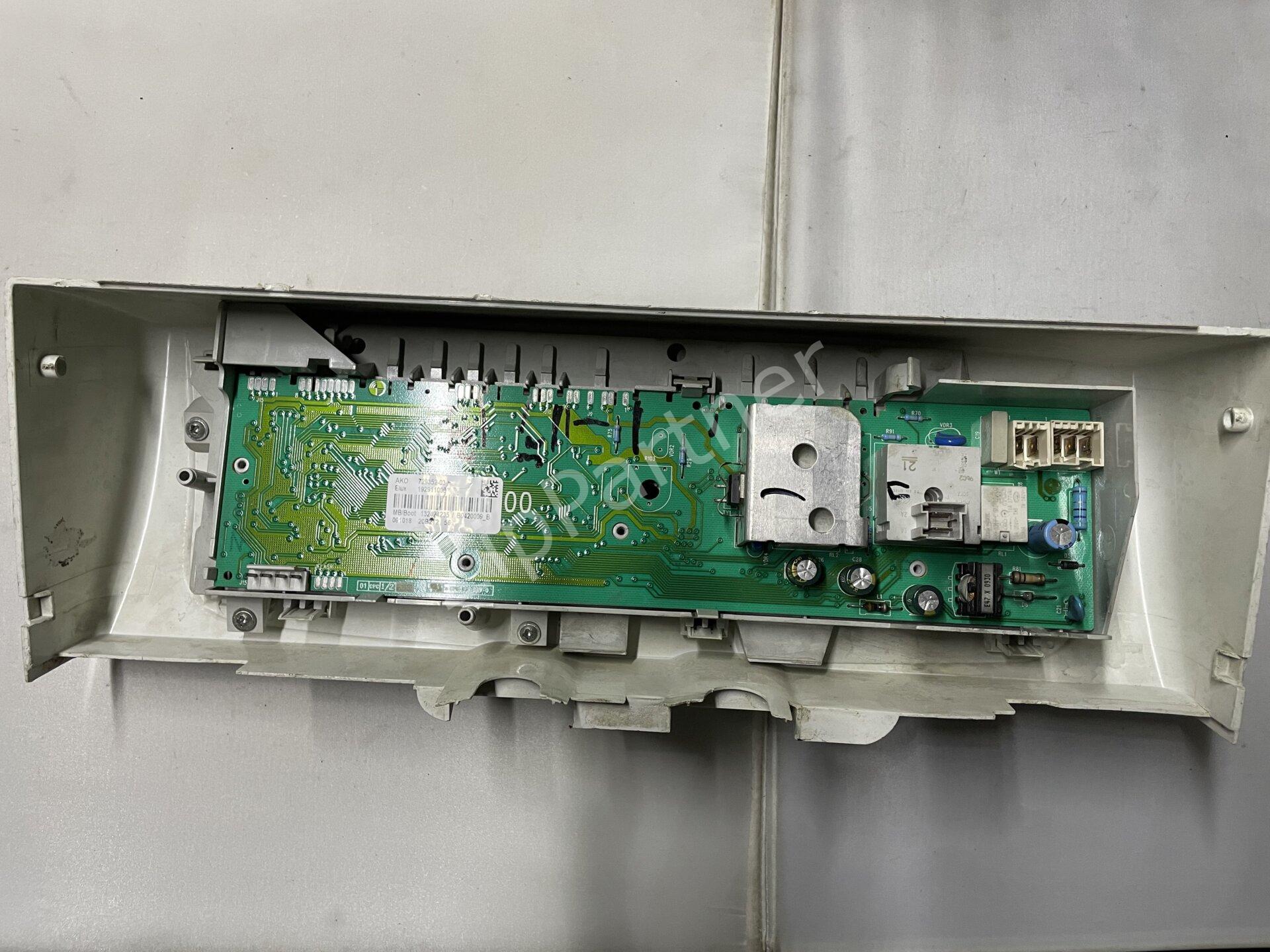 Модуль управления AEG Electrolux Zanussi 192911000 729352-03 (б/у) фото #2