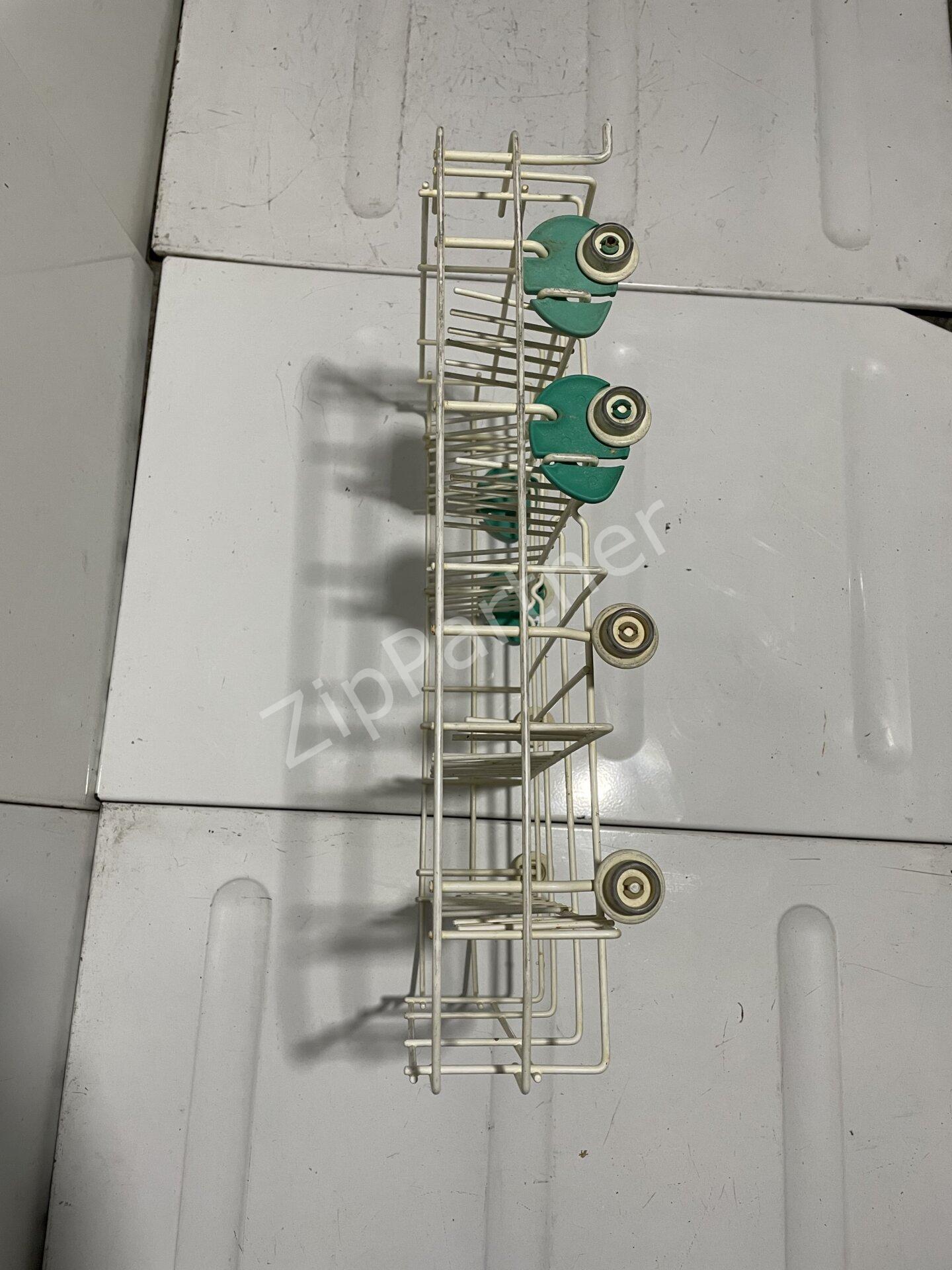 Нижняя корзина AEG, Electrolux, Zanussi 1529700302 (б/у) — изображение 2