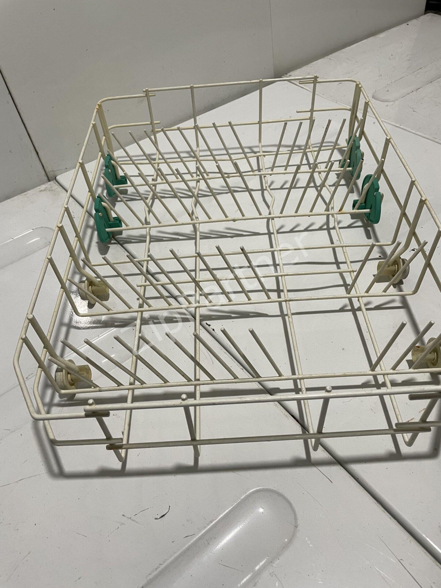 Нижняя корзина AEG, Electrolux, Zanussi 1529700302 (б/у) — изображение 4