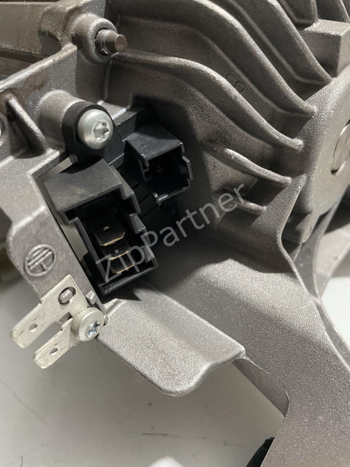 Двигатель Bosch Siemens 9000565339 (б/у) фото #4