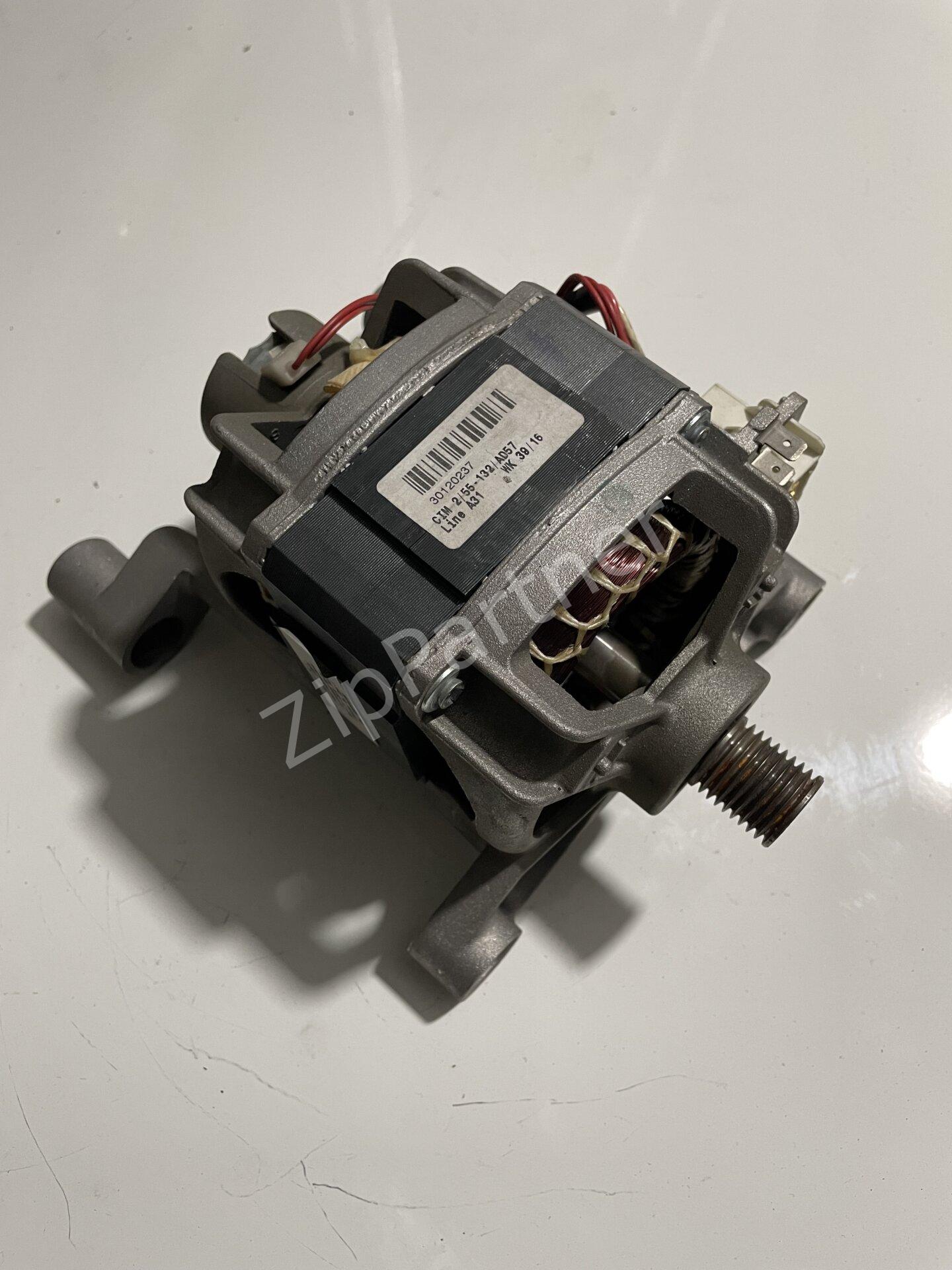 Двигатель Ariston Indesit C00290840 (б/у) фото #1