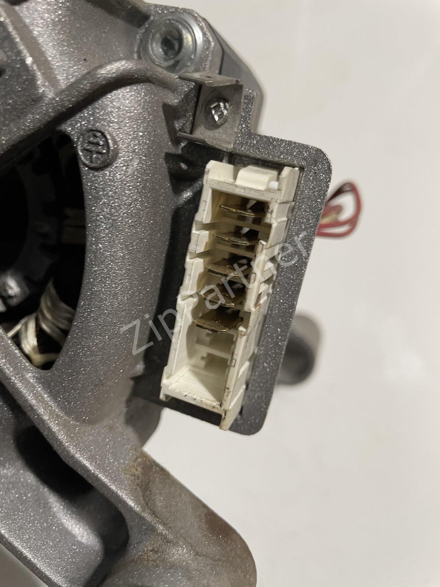 Двигатель Ariston Indesit 160023807.00 (б/у) фото #4