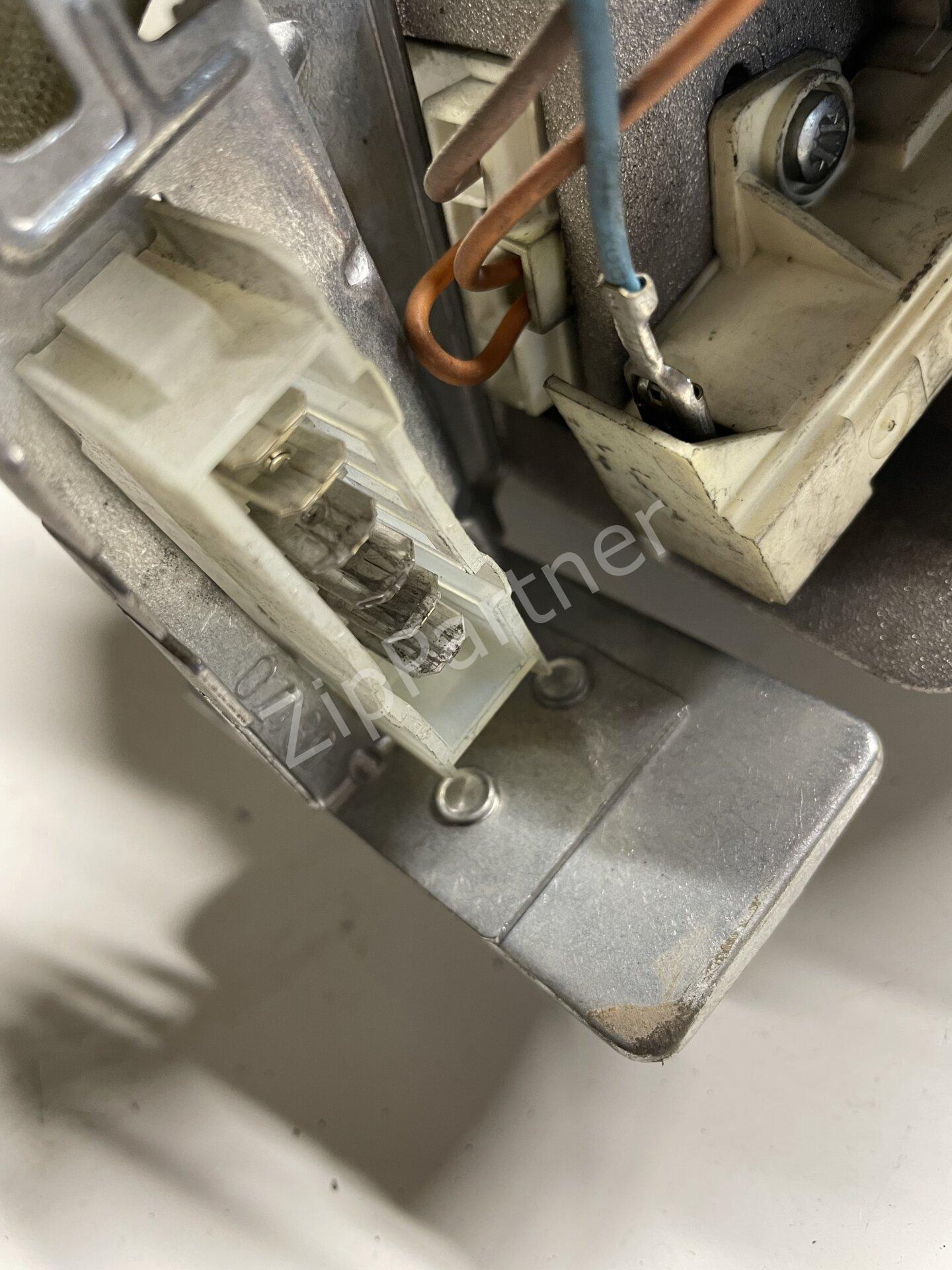 Двигатель Bosch Siemens 144885 (б/у) фото #6