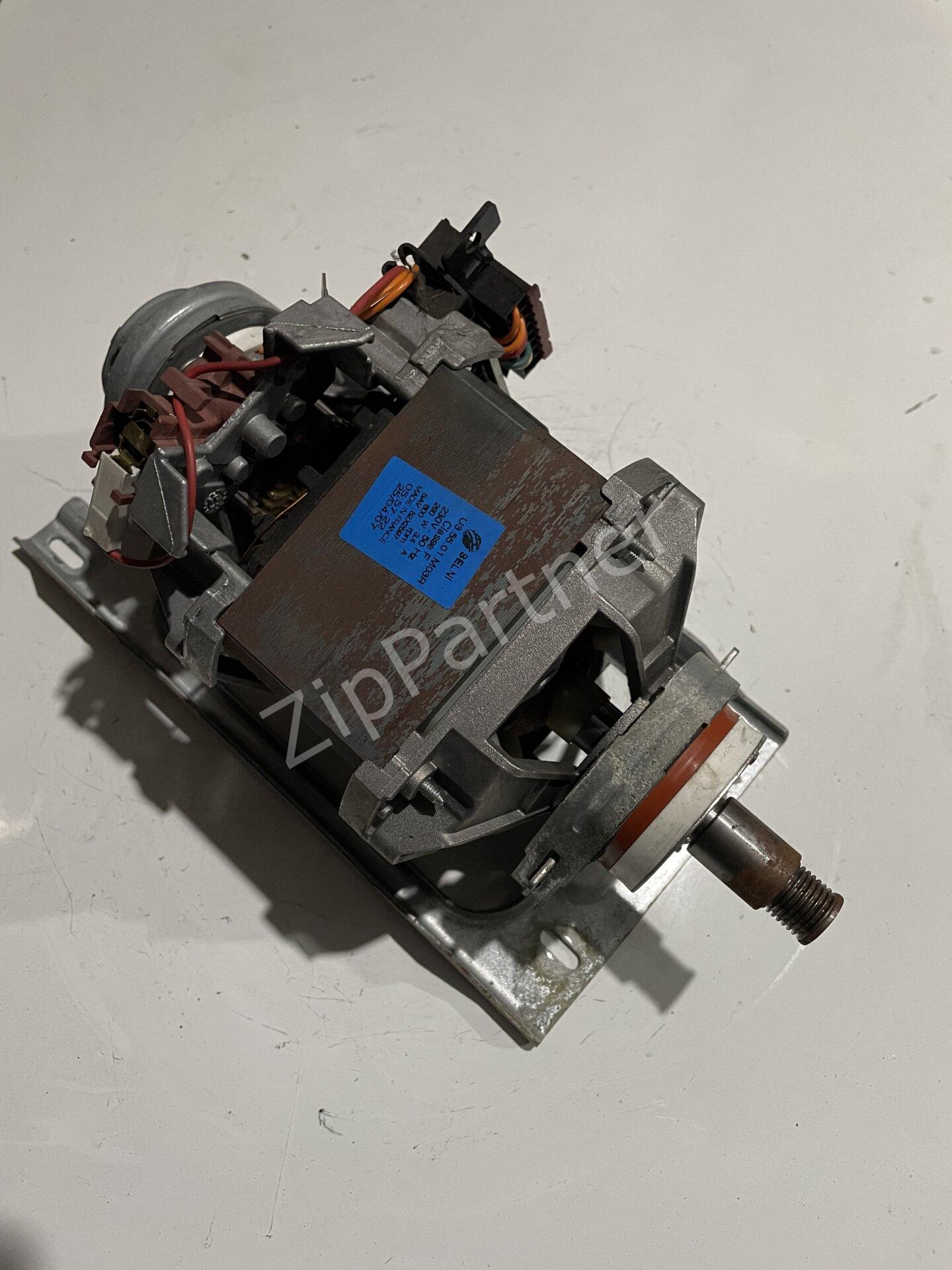 Двигатель Bosch Siemens 145361 (б/у) фото #1