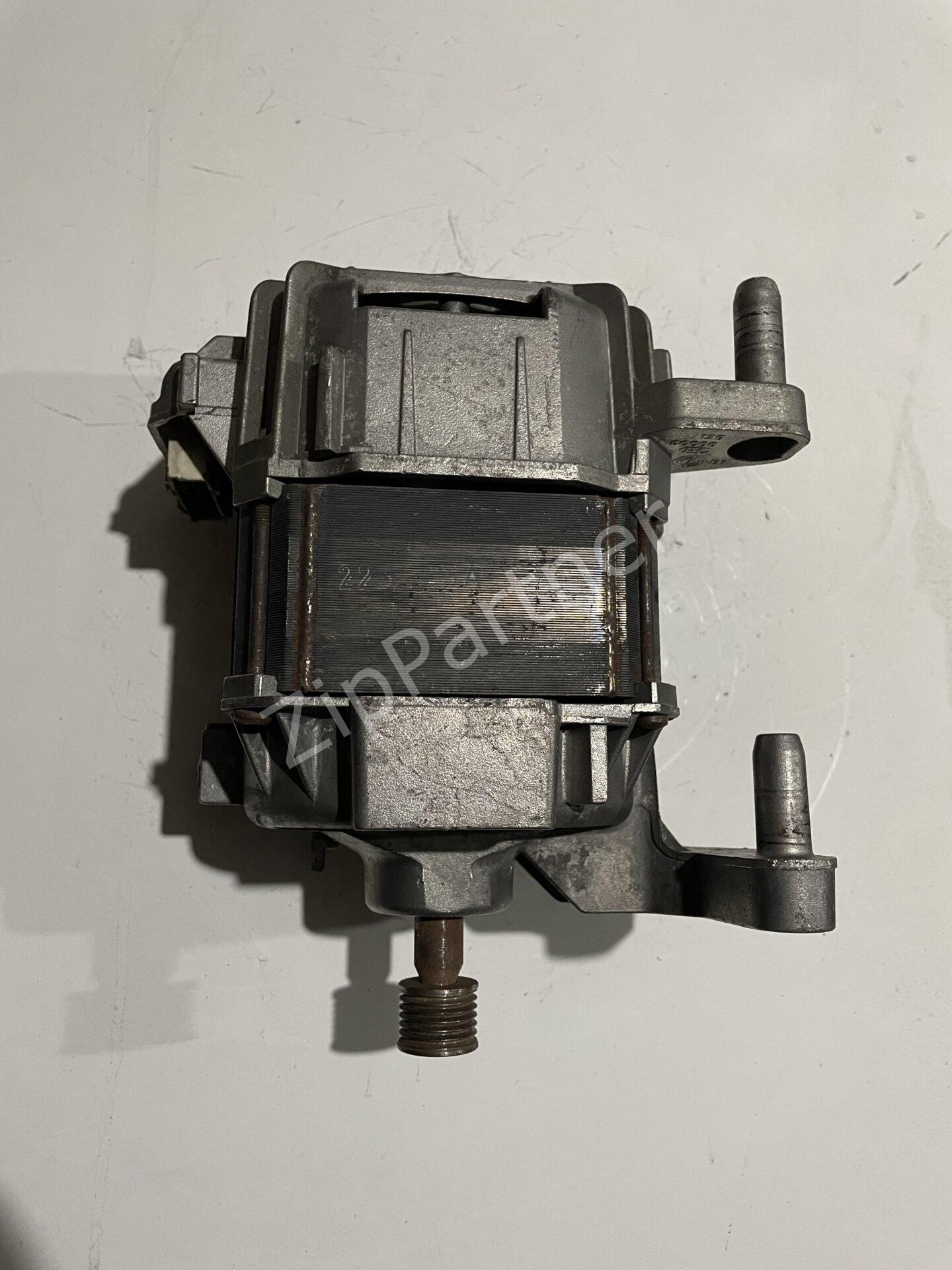 Двигатель Bosch Siemens 141667 (б/у) фото #4