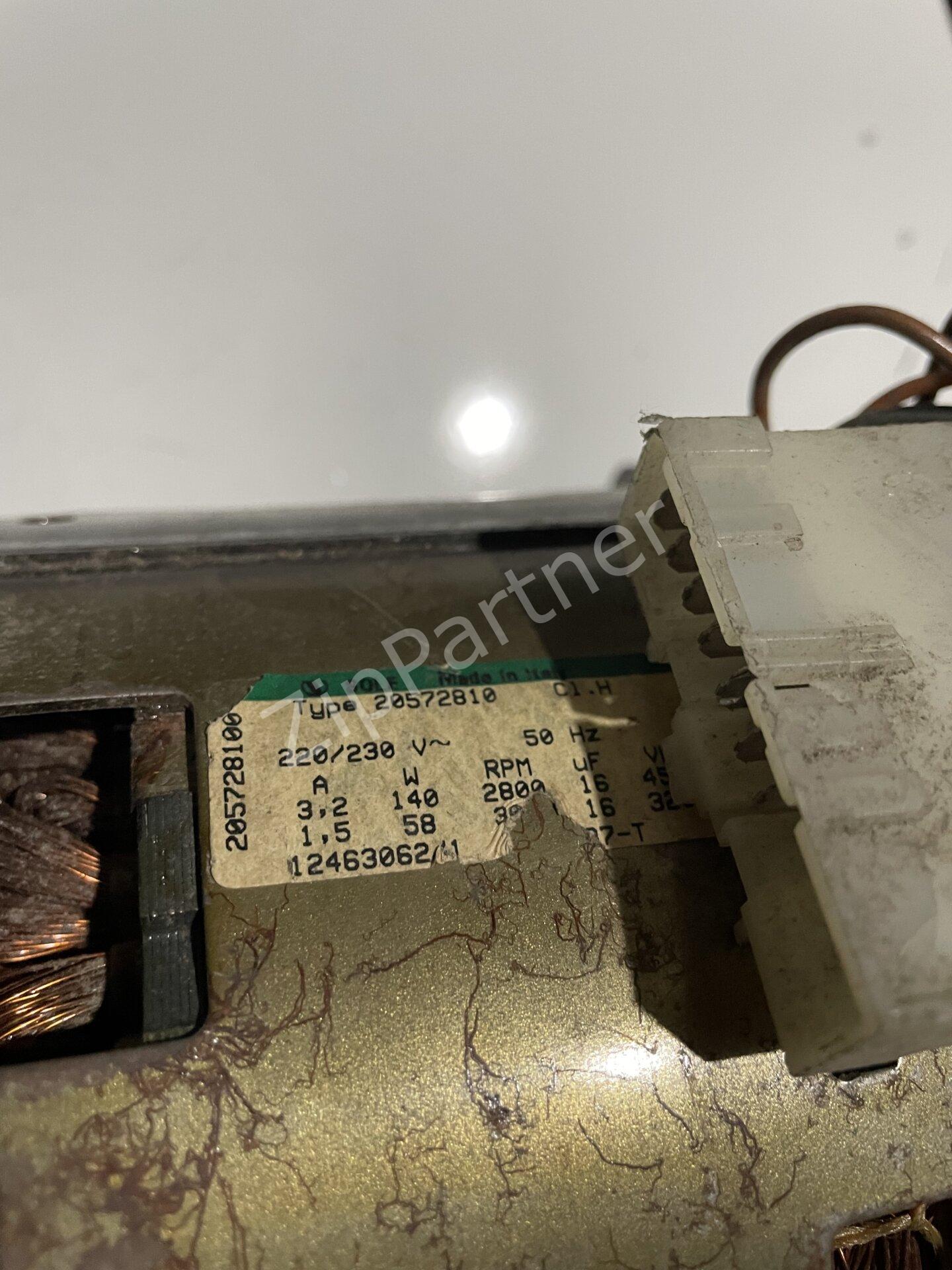 Двигатель 12463062/1 AEG Electrolux Zanussi (б/у) фото #5
