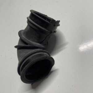 Патрубок Ariston, Indesit C00257323 (б/у)