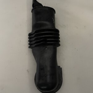 Заливной патрубок Ariston, Indesit C00301685 (б/у)