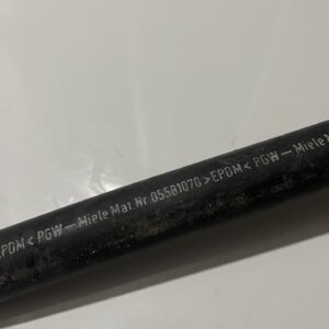 Заливной патрубок Miele 05581070 (б/у)