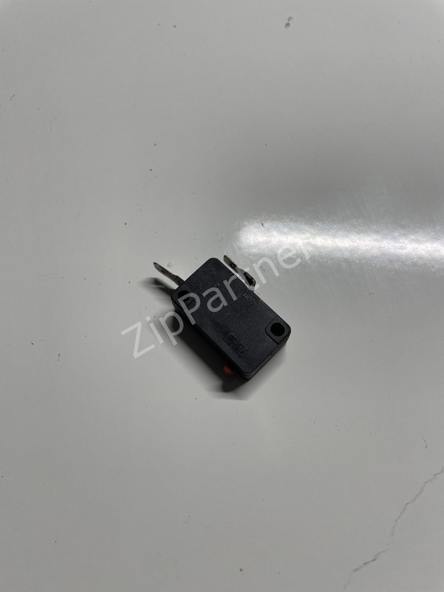 Микропереключатель 91417 Haier LG Samsung (б/у) фото #2