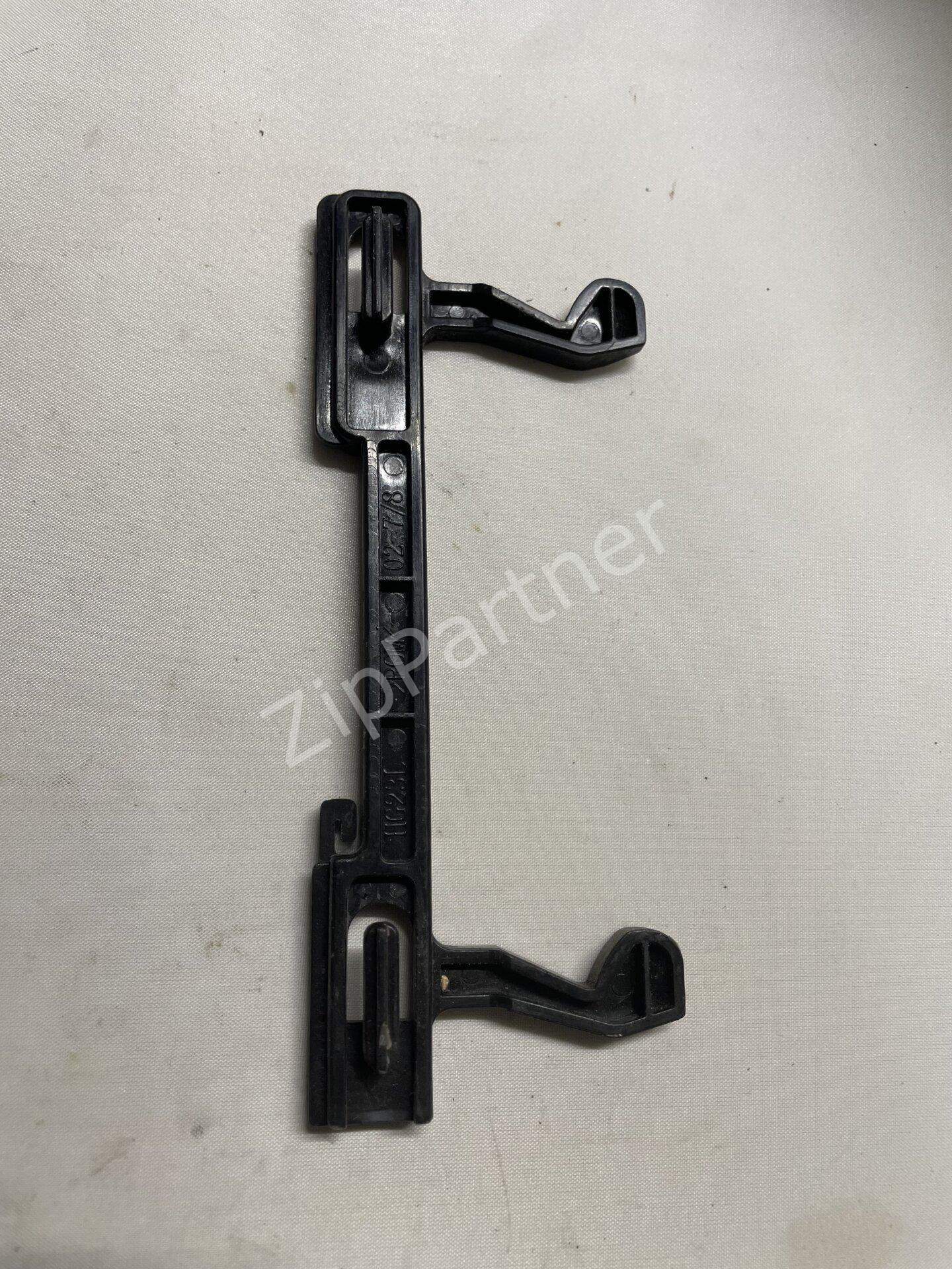Крючок дверцы Bosch Siemens 00632645 (б/у) фото #1