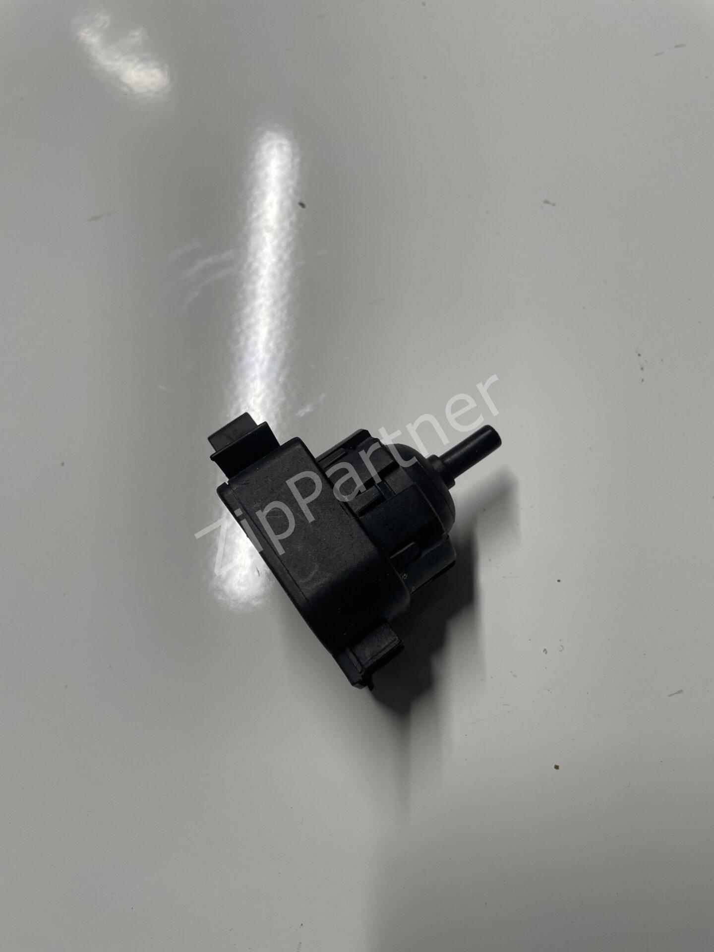 Прессостат AEG Electrolux Zanussi 132516203 (б/у) фото #2