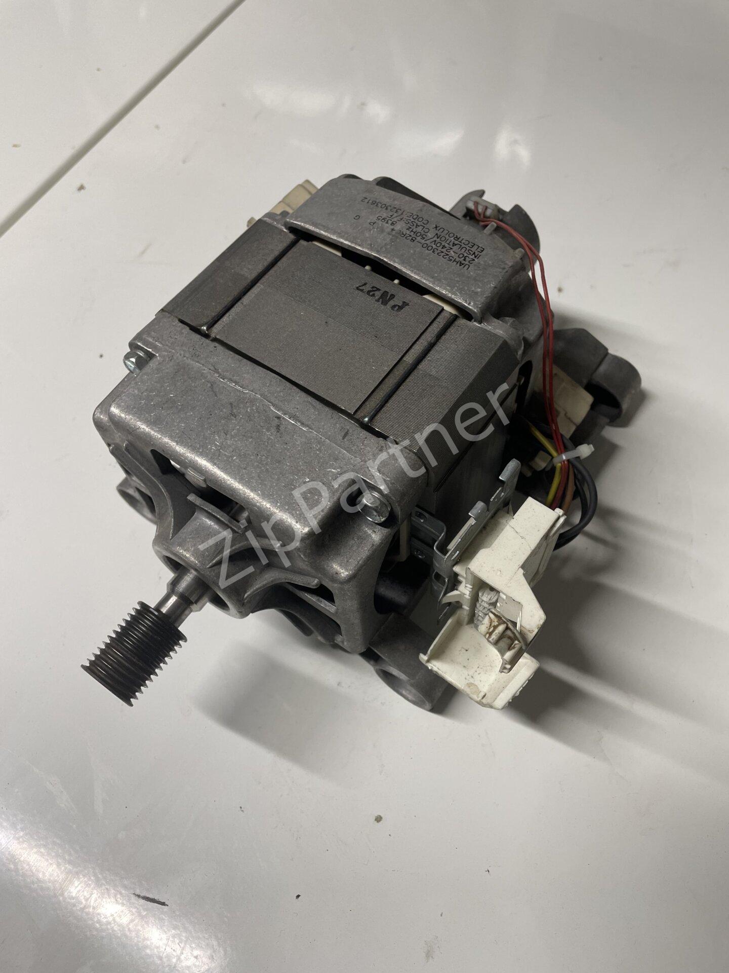 Двигатель AEG Electrolux Zanussi 132303612 (б/у) фото #1