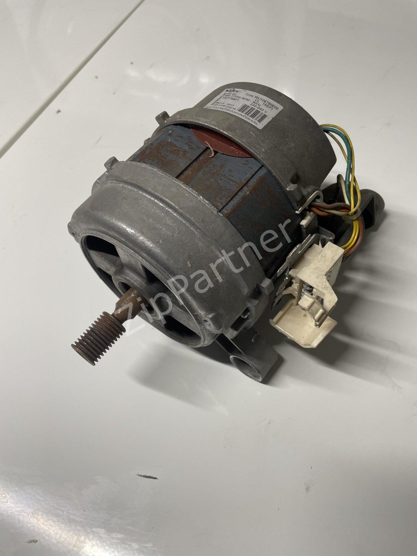 Двигатель AEG Electrolux Zanussi 132775801 (б/у) фото #1