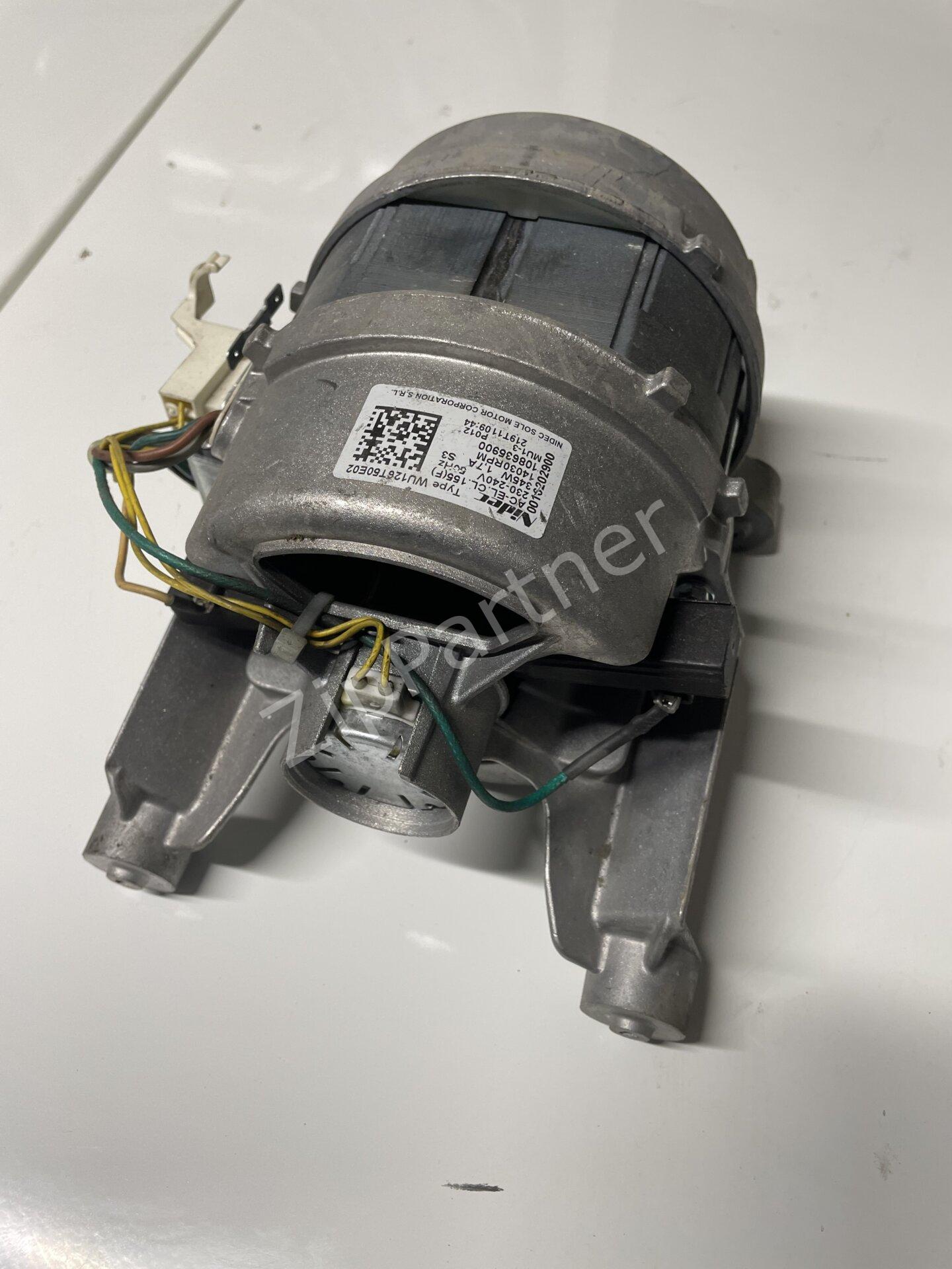 Двигатель AEG Electrolux Zanussi 108635900 (б/у) фото #2