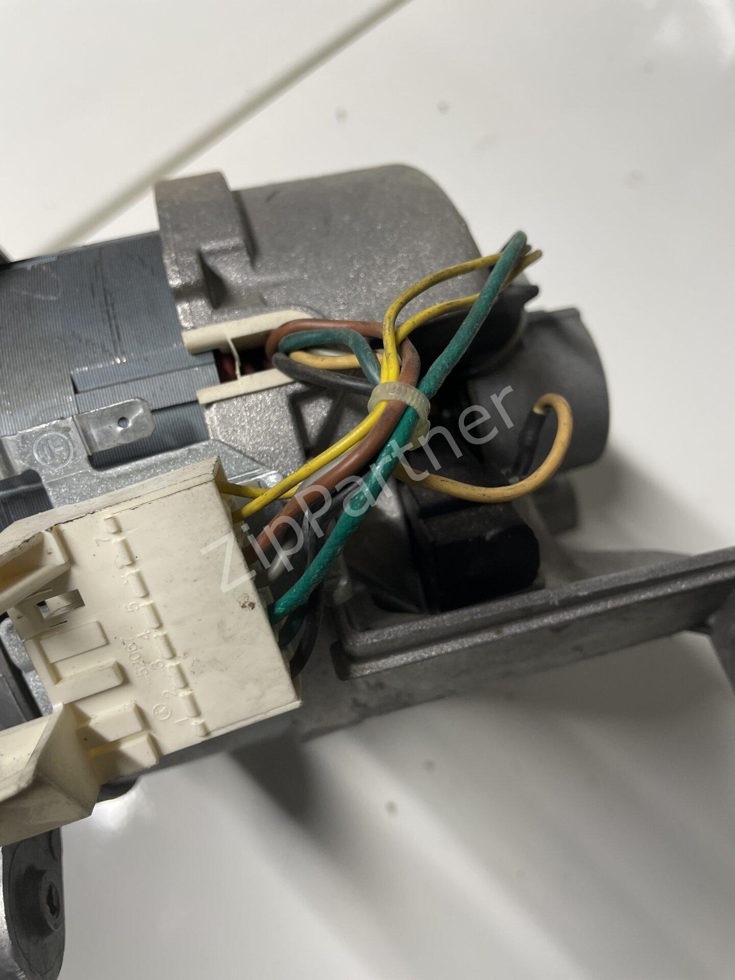 Двигатель AEG Electrolux Zanussi 108635900 (б/у) фото #5