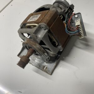 Двигатель Bosch, Siemens 52X6156 (б/у)