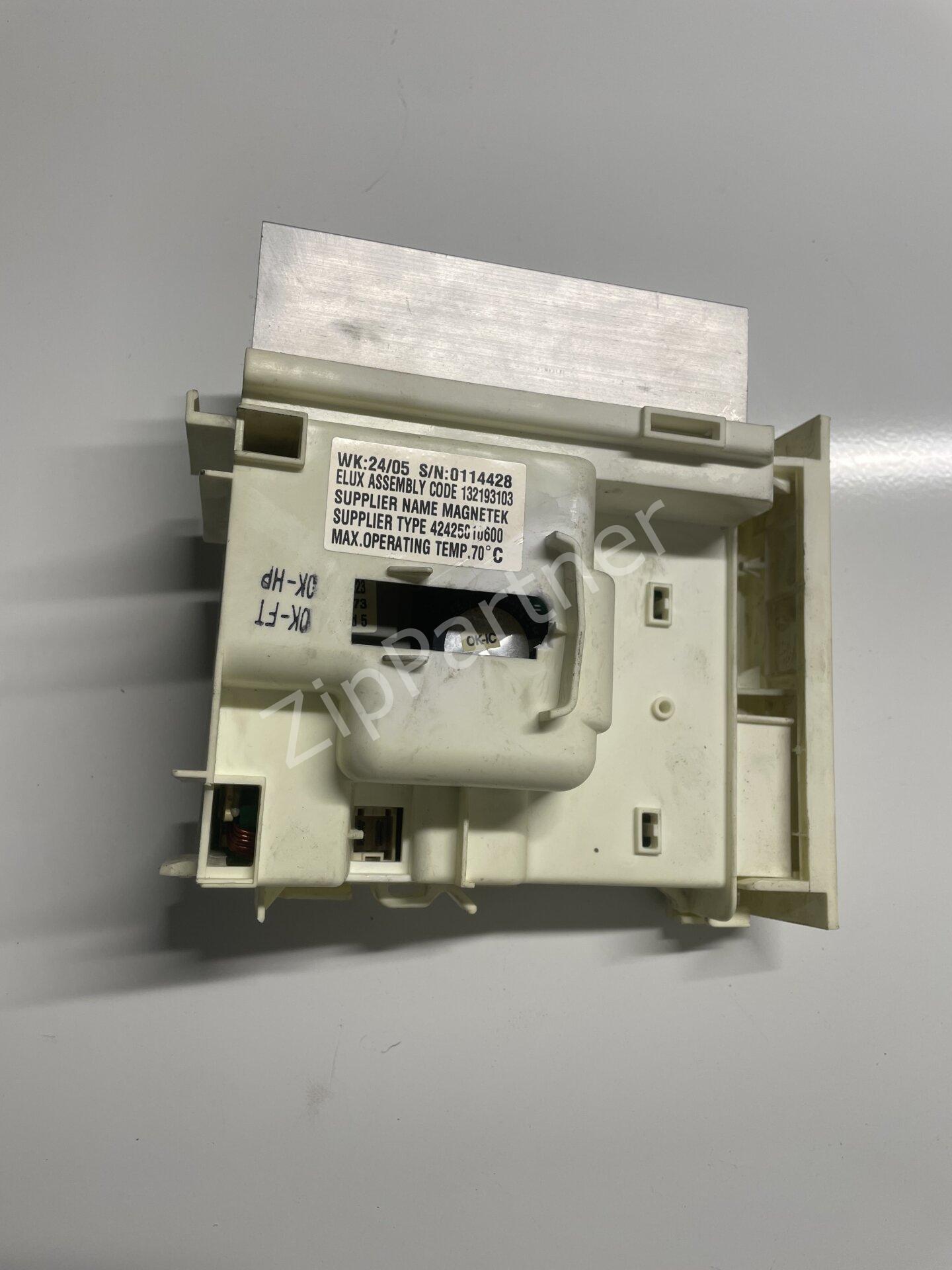 Плата двигателя 132193103 AEG Electrolux Zanussi (б/у) фото #1